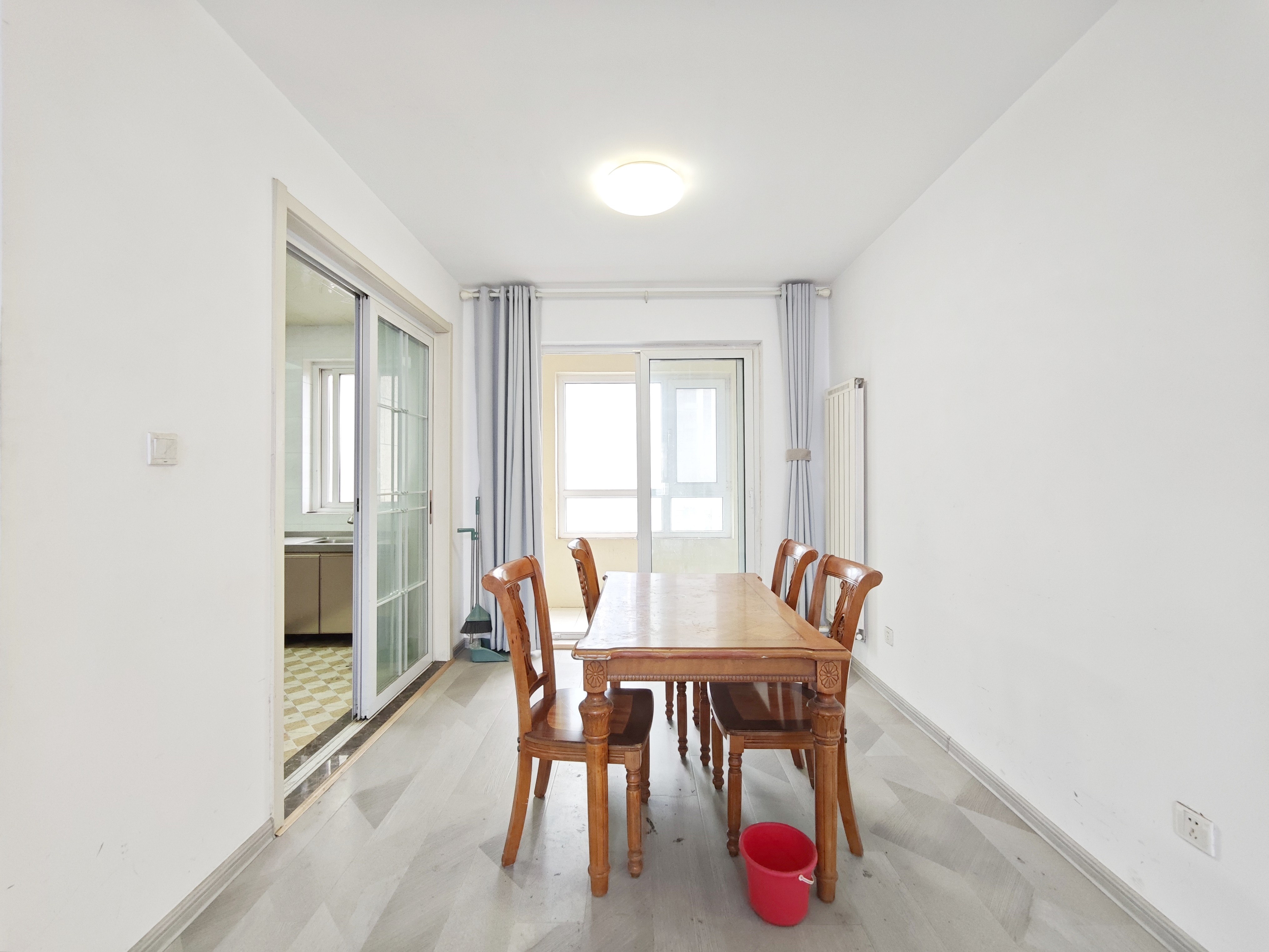 绿地新里香榭丽公馆