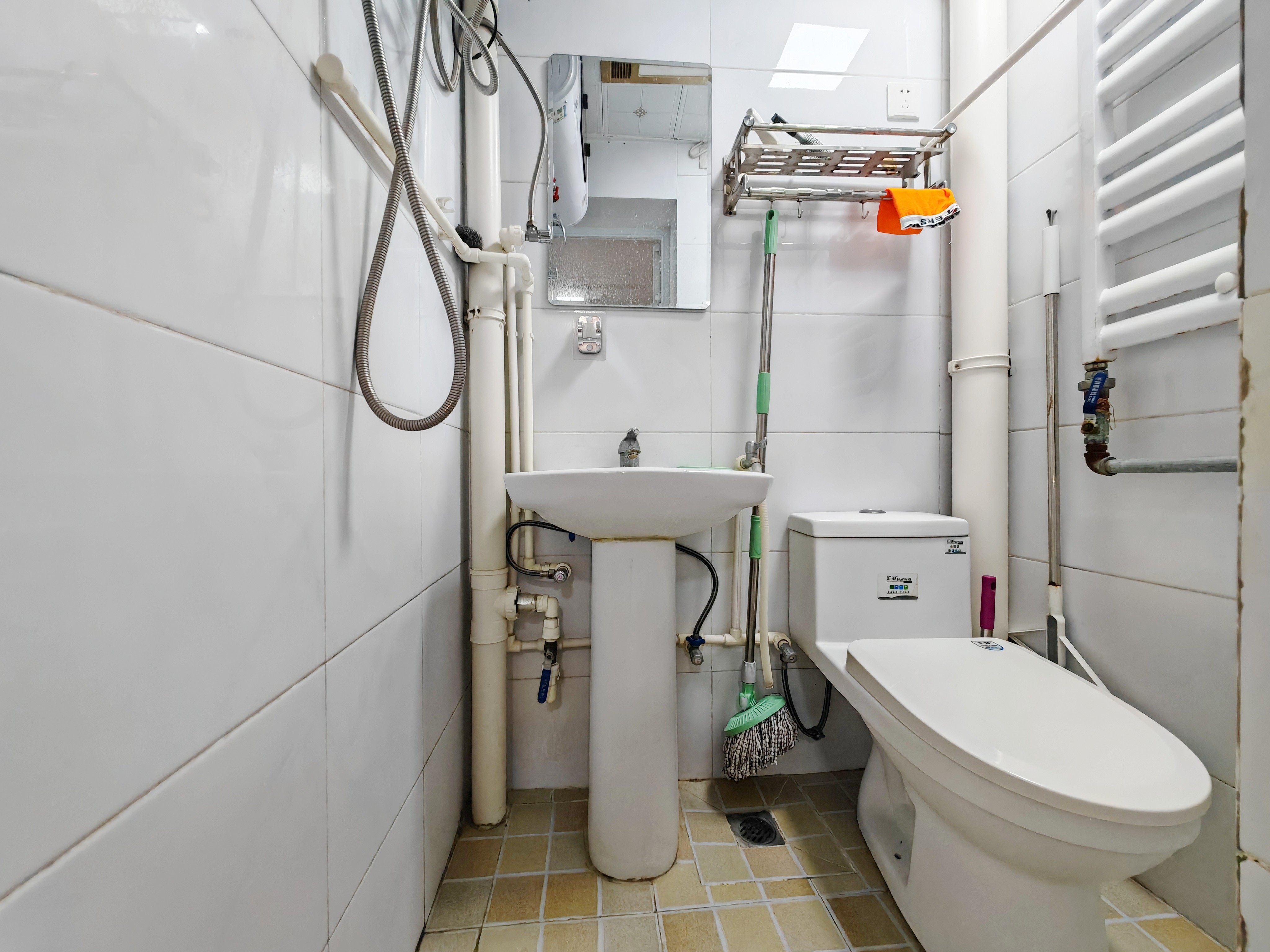 南券门巷小区(趵突泉南路16号)