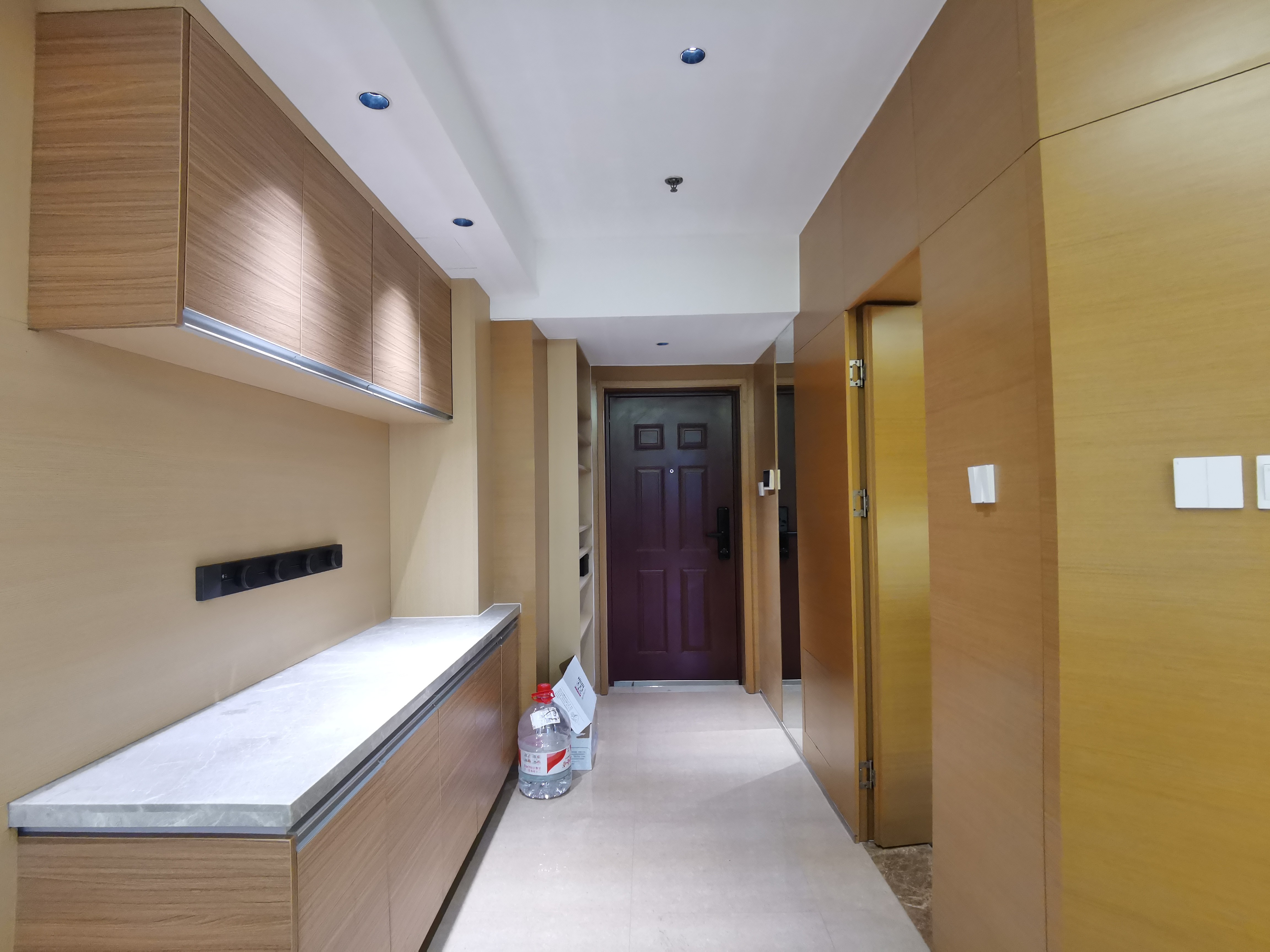 南益名泉春晓公寓