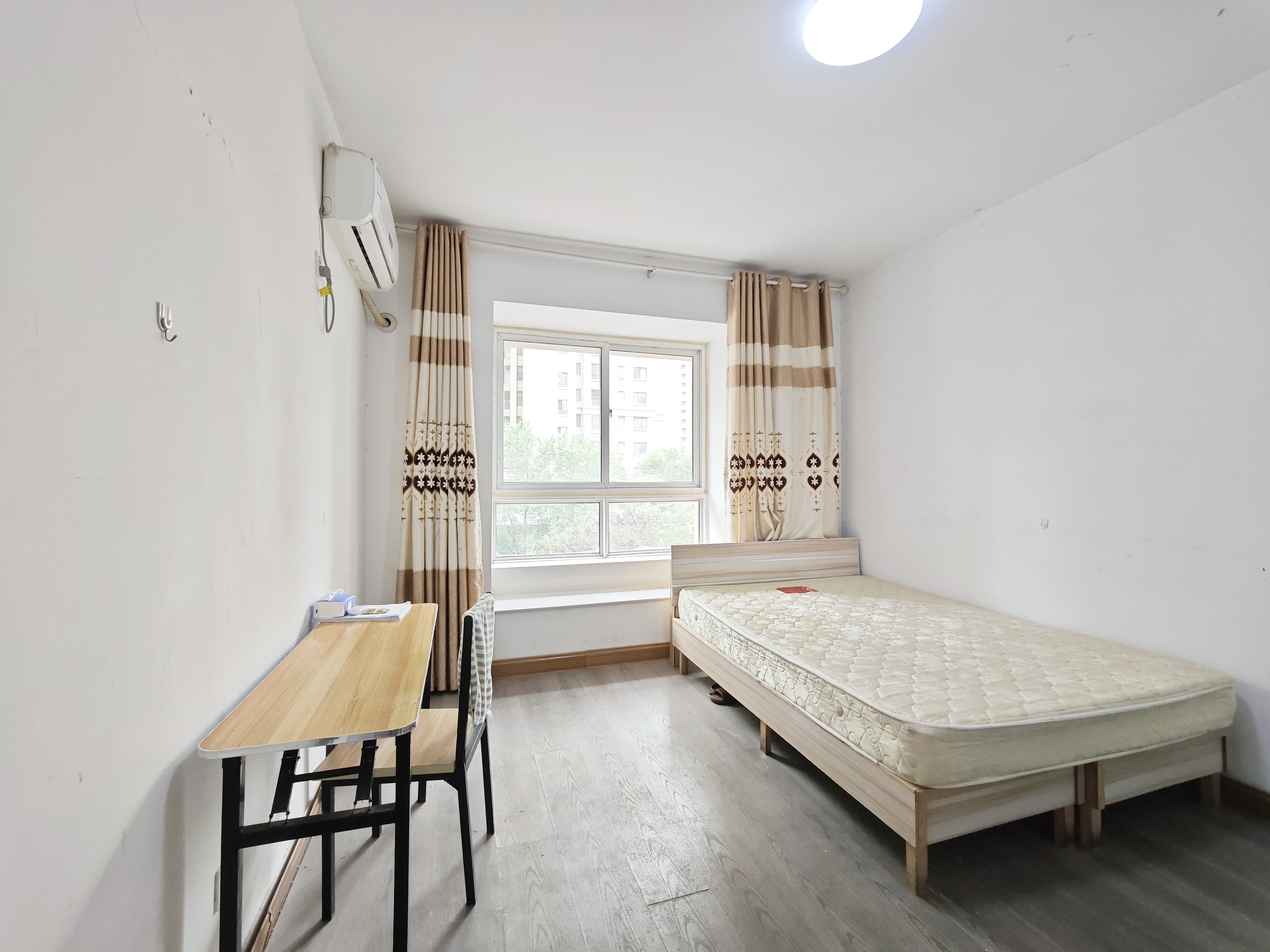 绿地中央广场二区