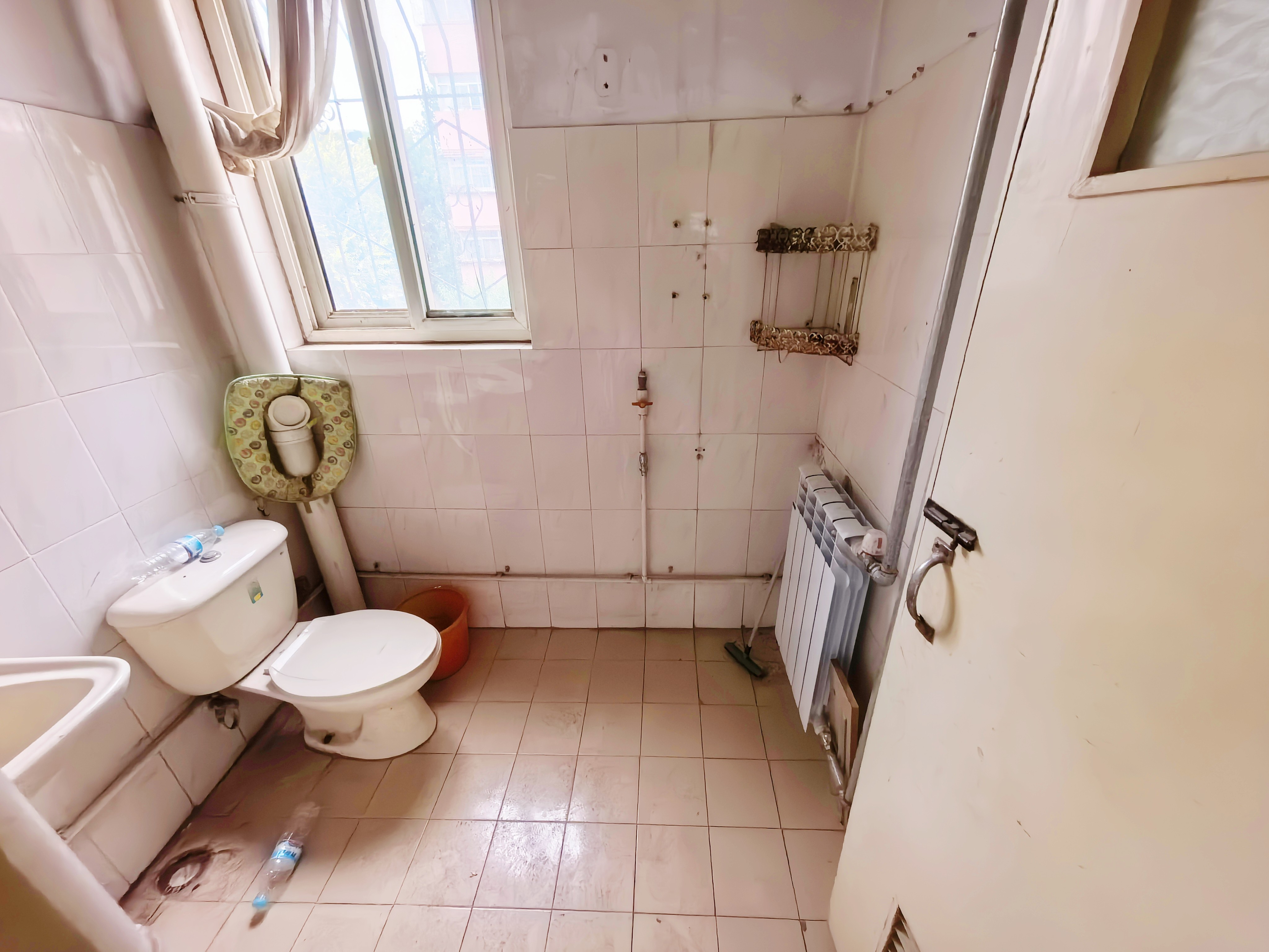 白马山铁路新村