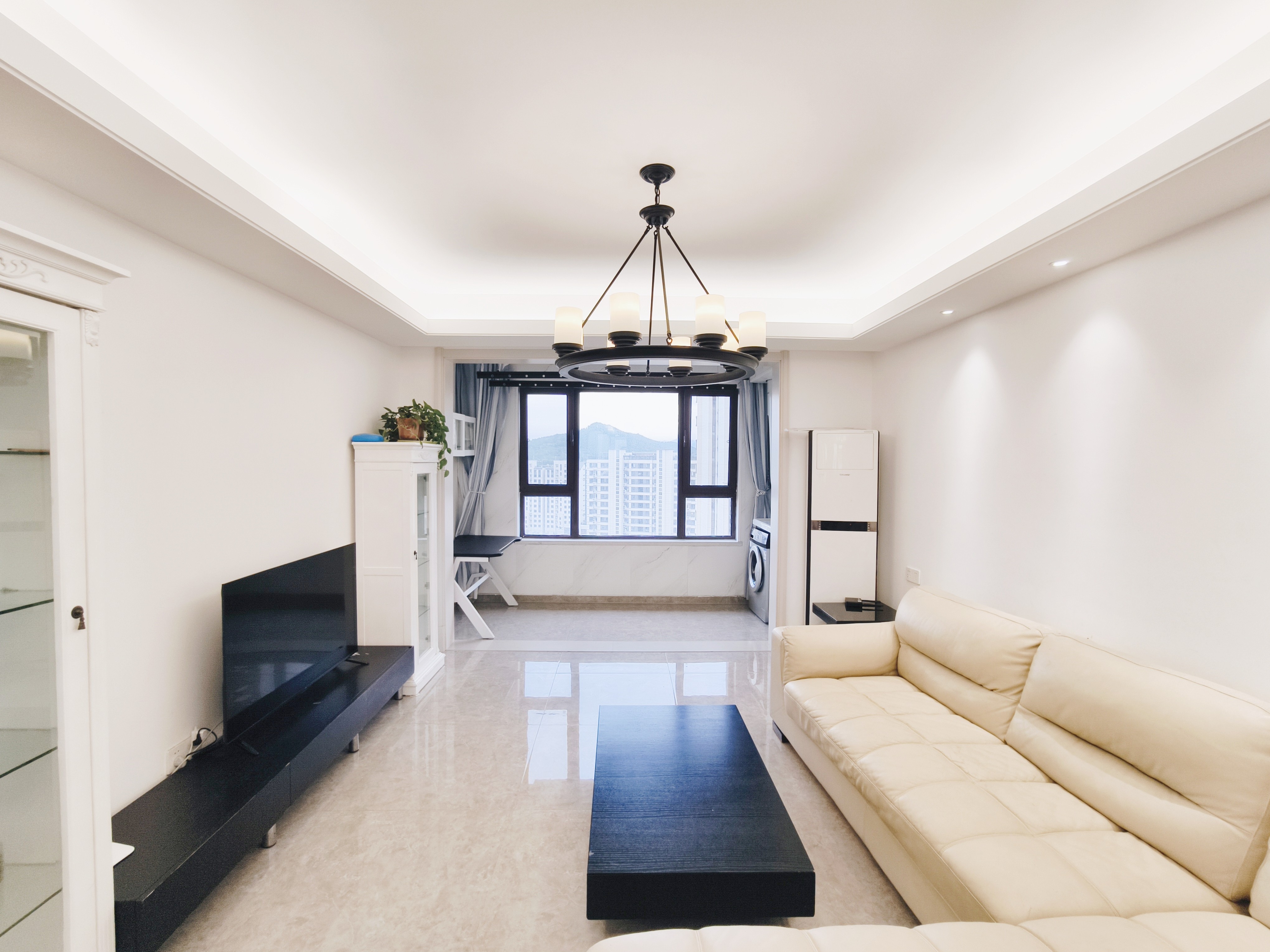  万科翡翠山语 南北