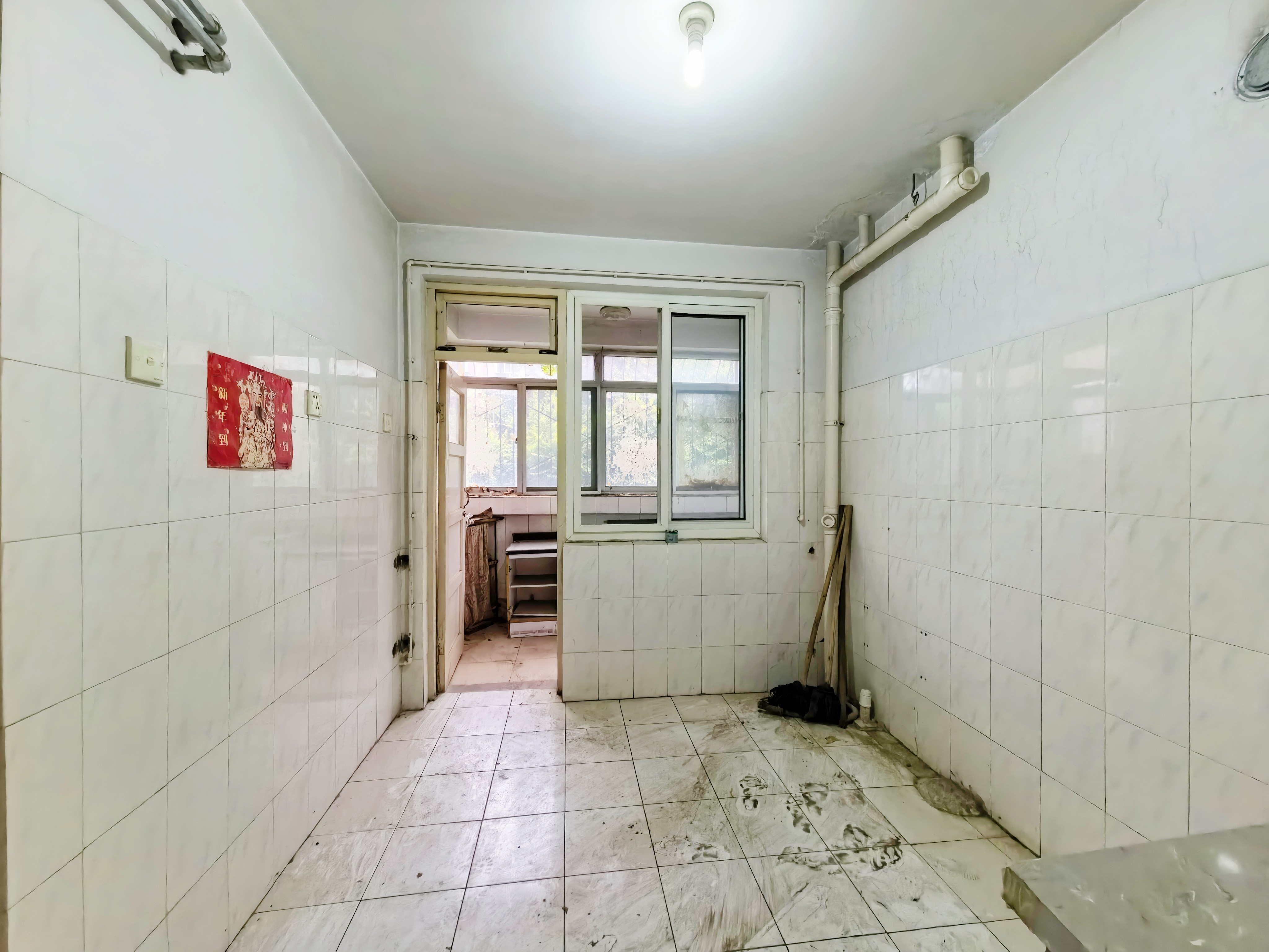 白马山铁路新村