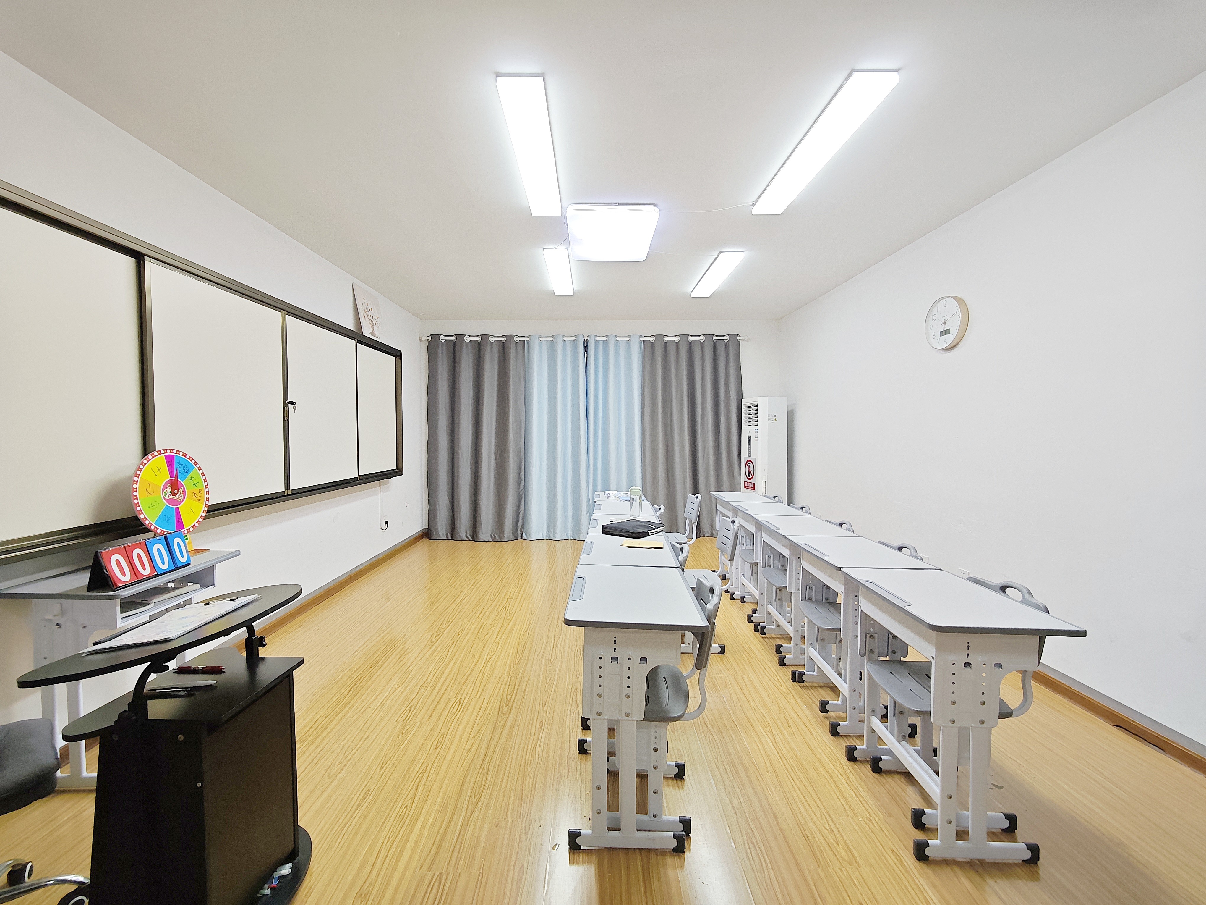  高新绿城玉兰花园 南北