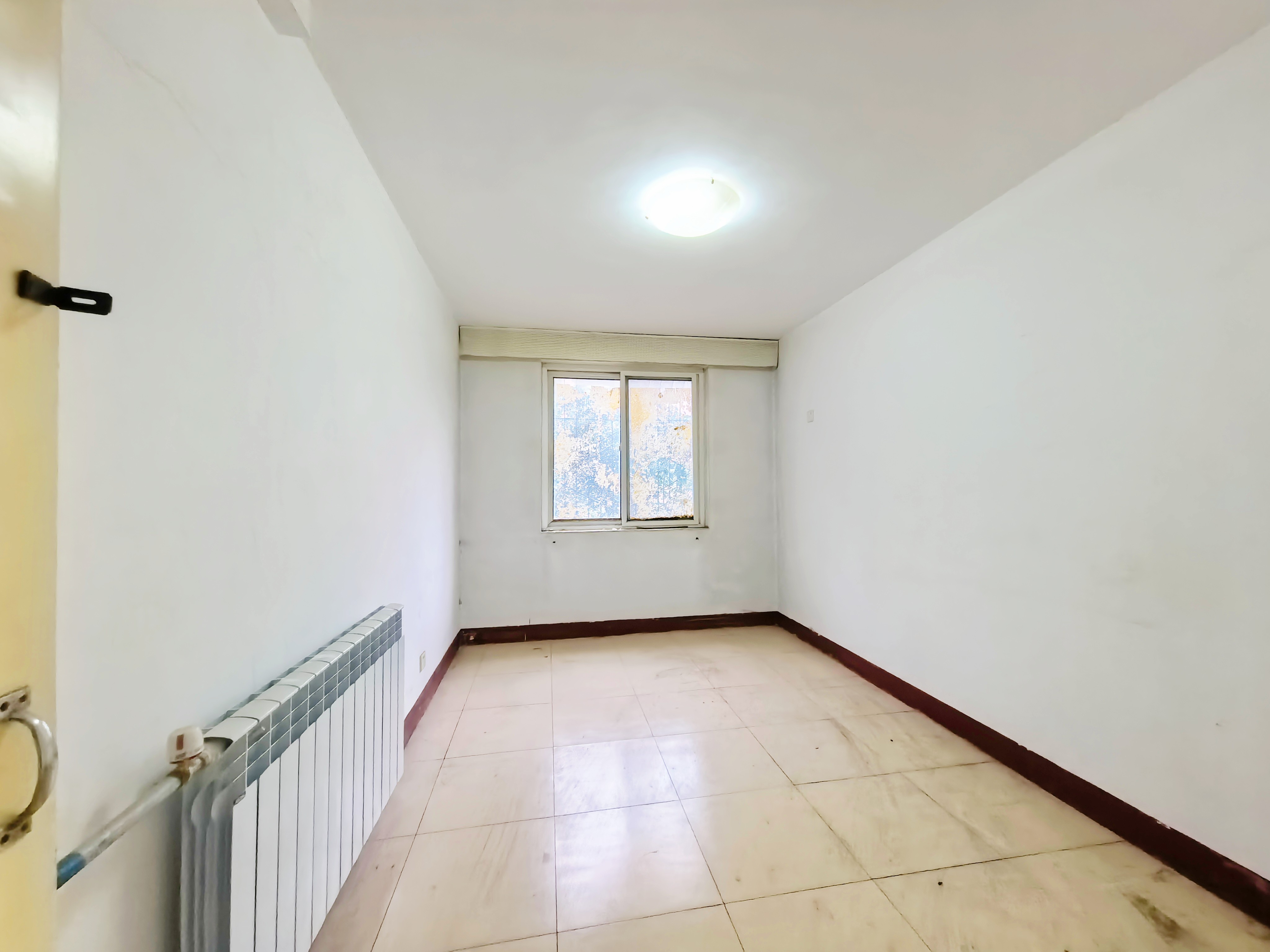 白马山铁路新村