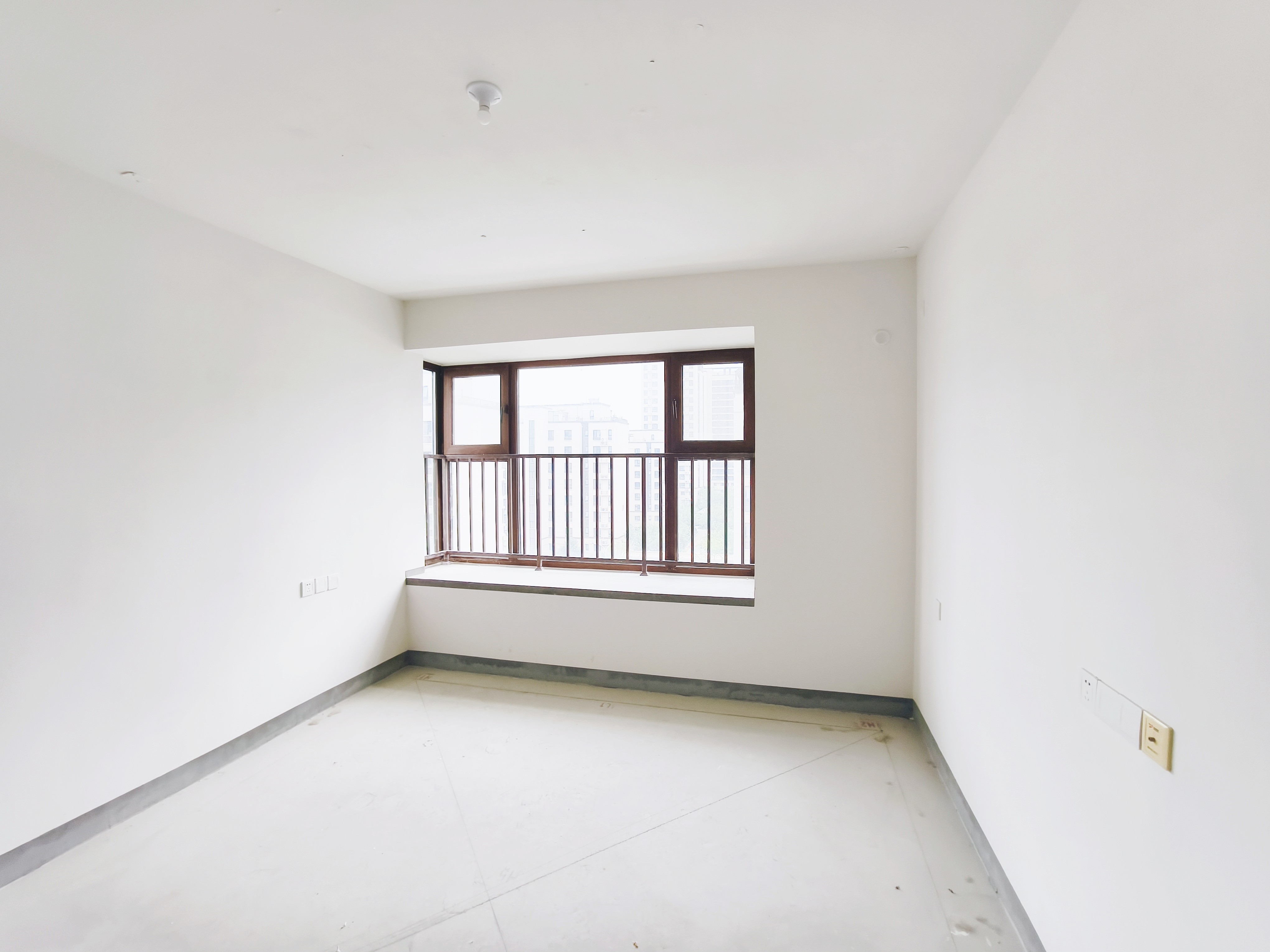 旭辉银盛泰星瀚城