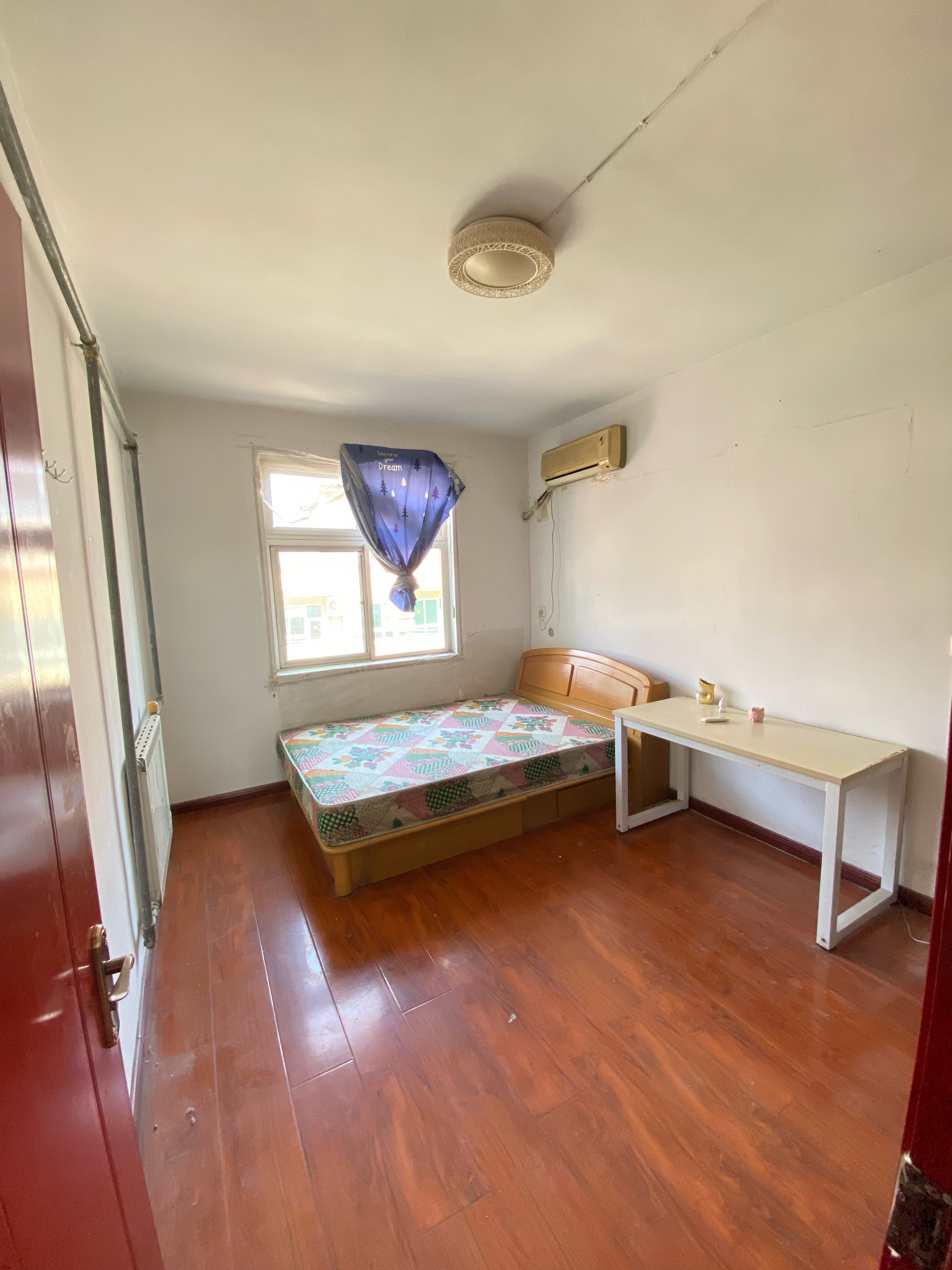 凤凰山路25号院