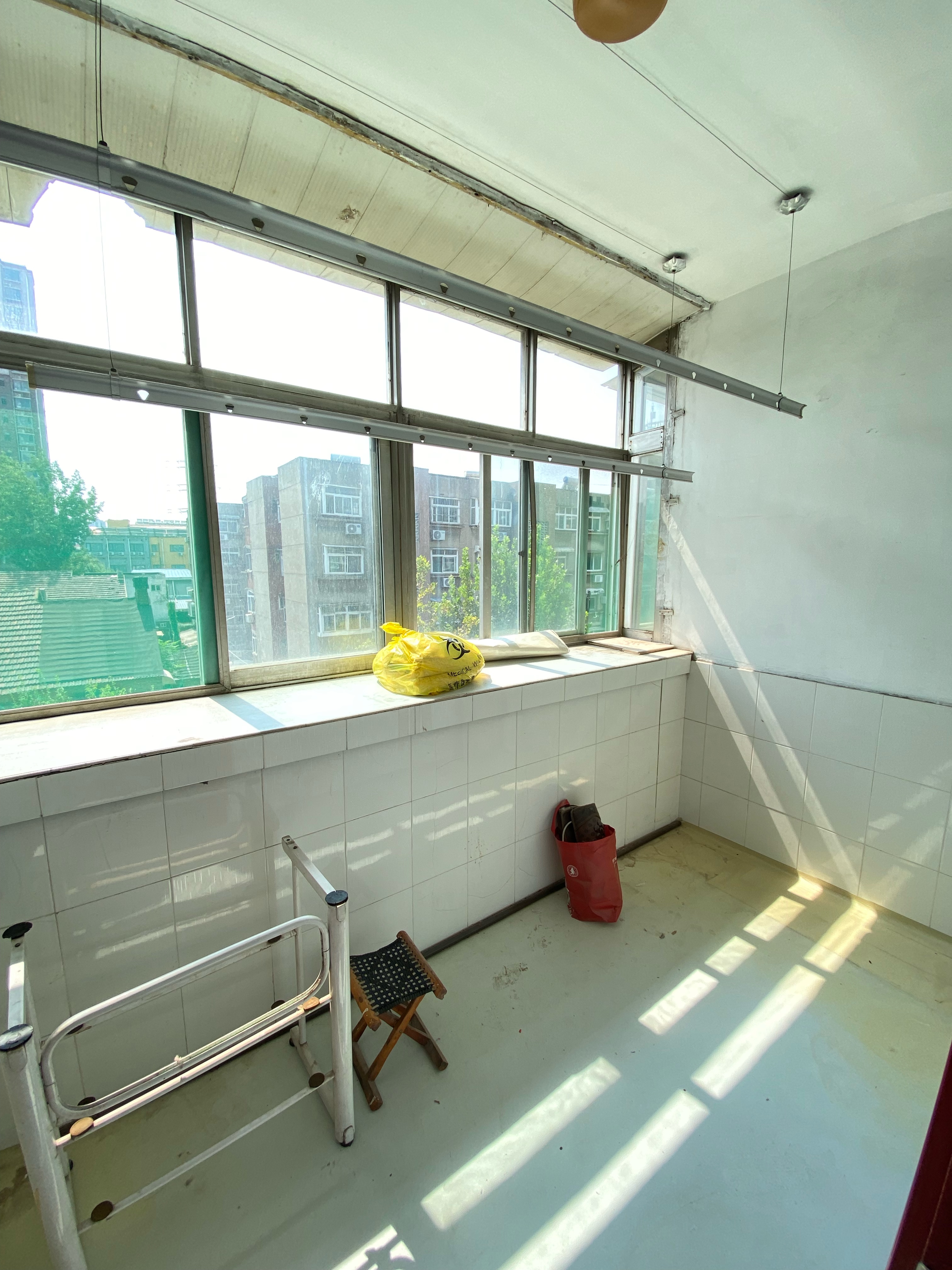 凤凰山路25号院