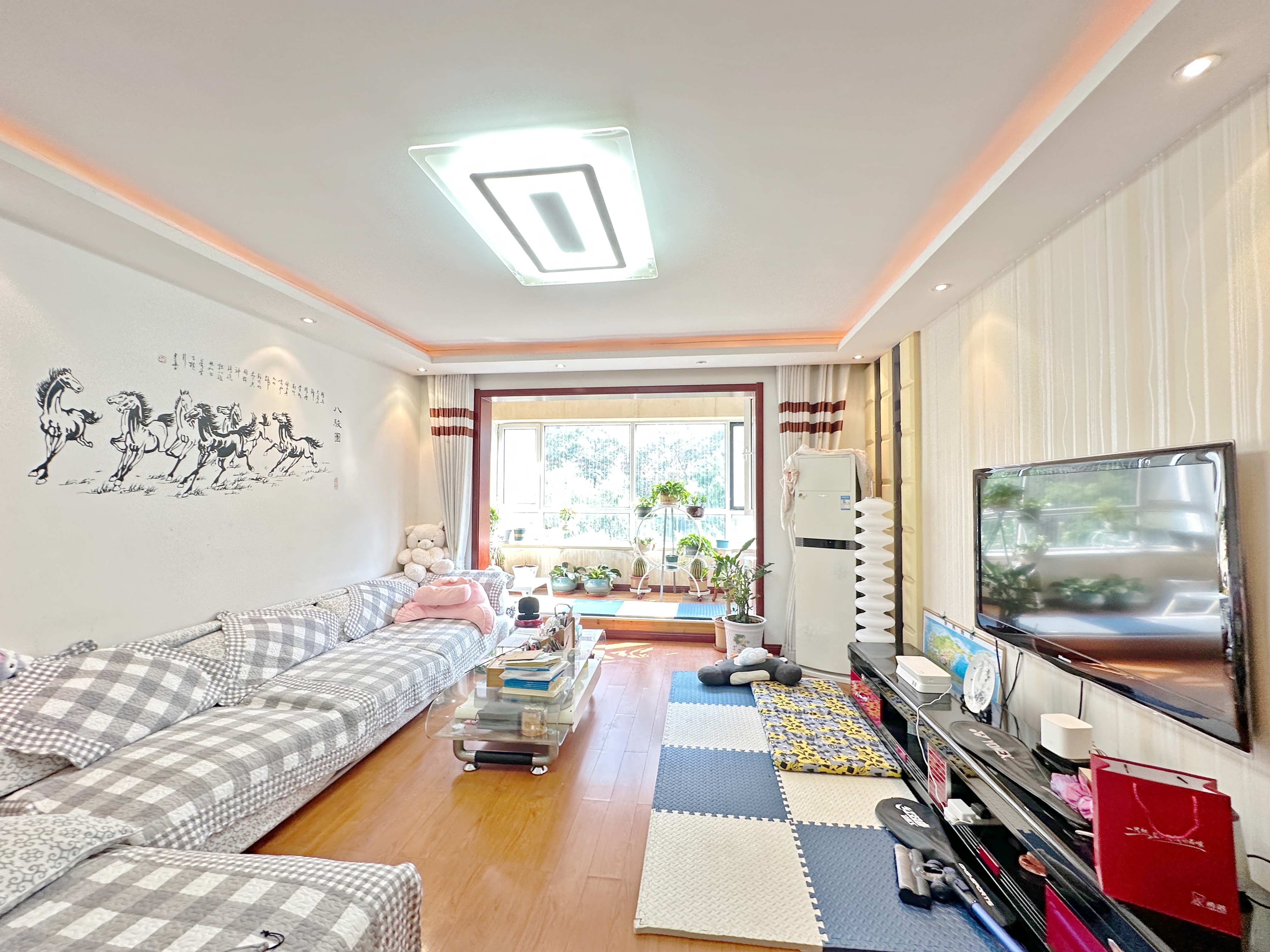  泉景天沅晴园 南北