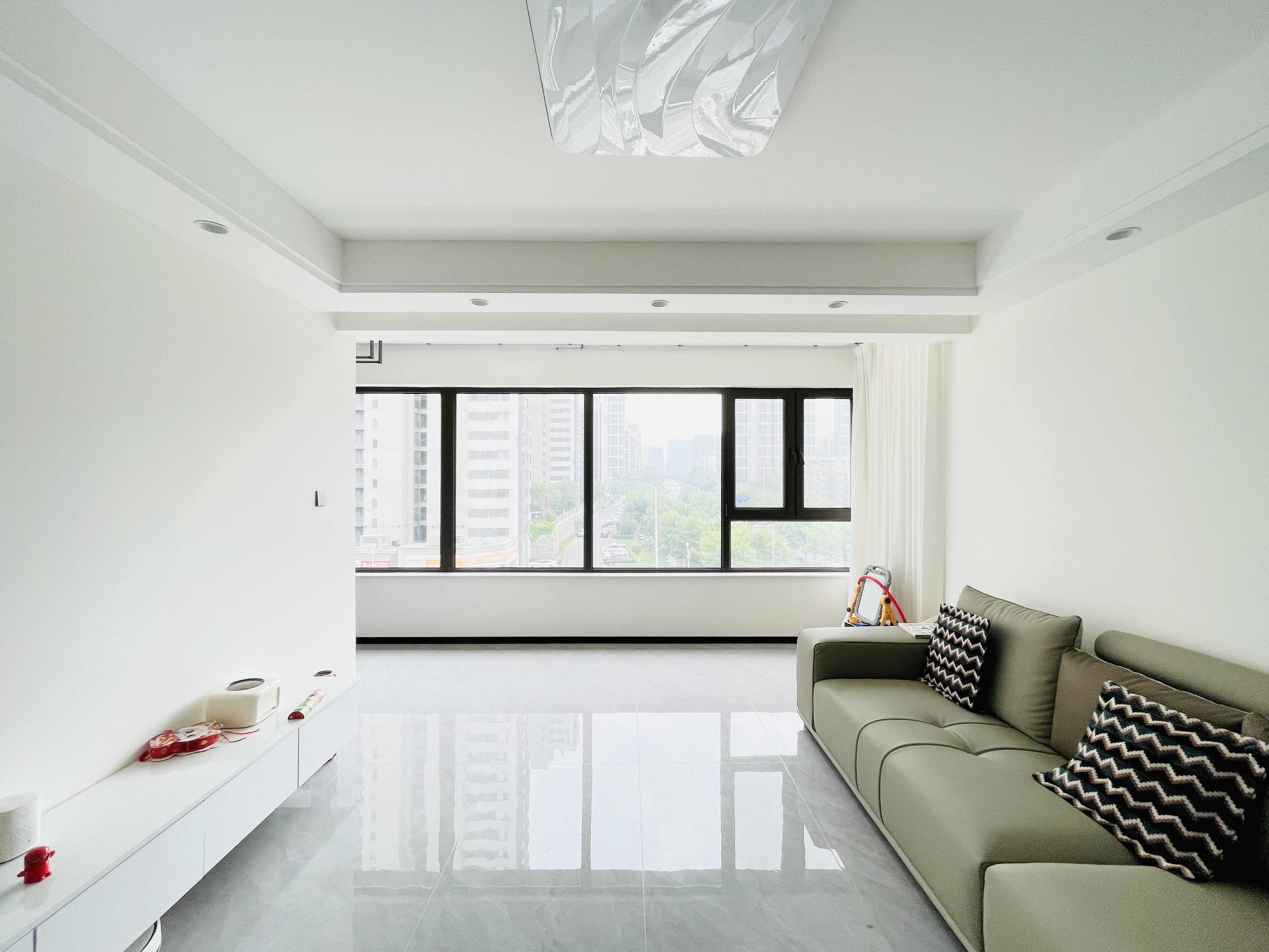  越秀麓端府 南北