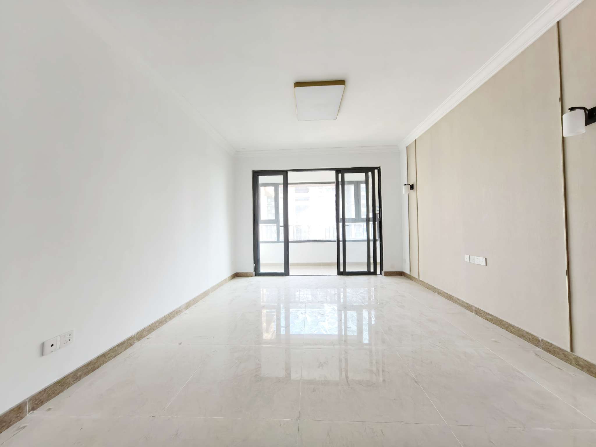  恒大悦珑台 南北