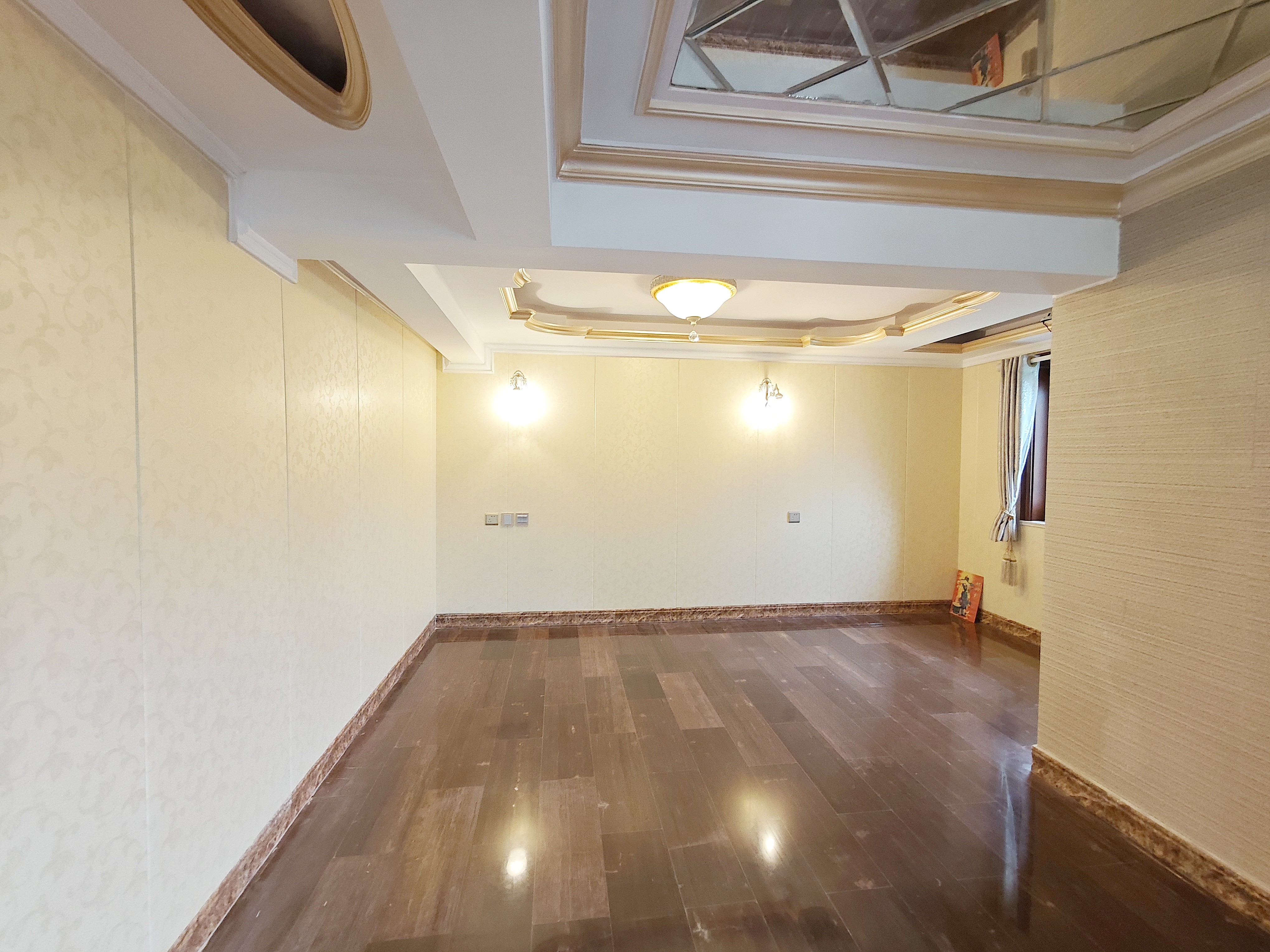 中海奥龙观邸别墅