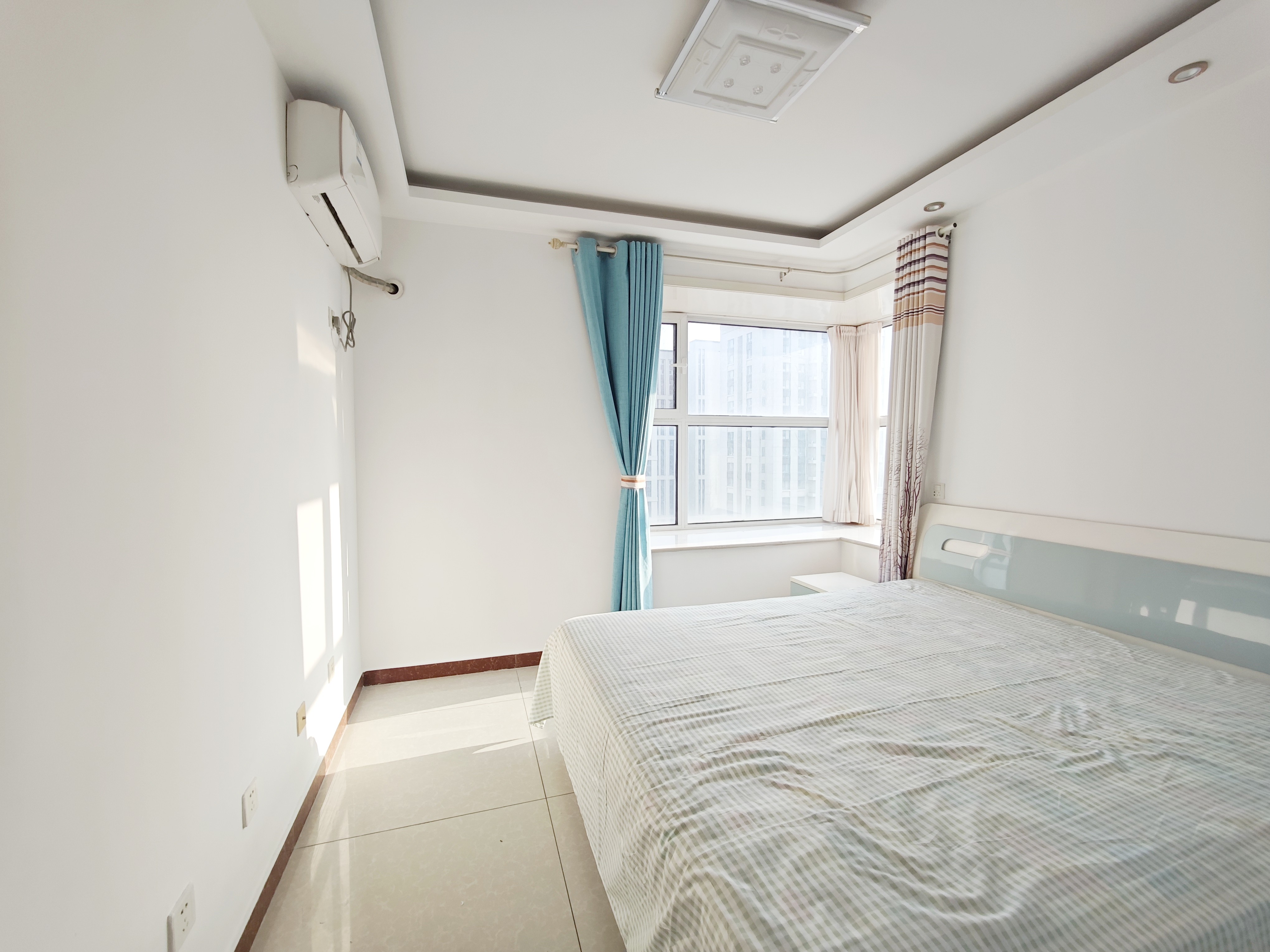 中铁逸都国际兰庭(南区)