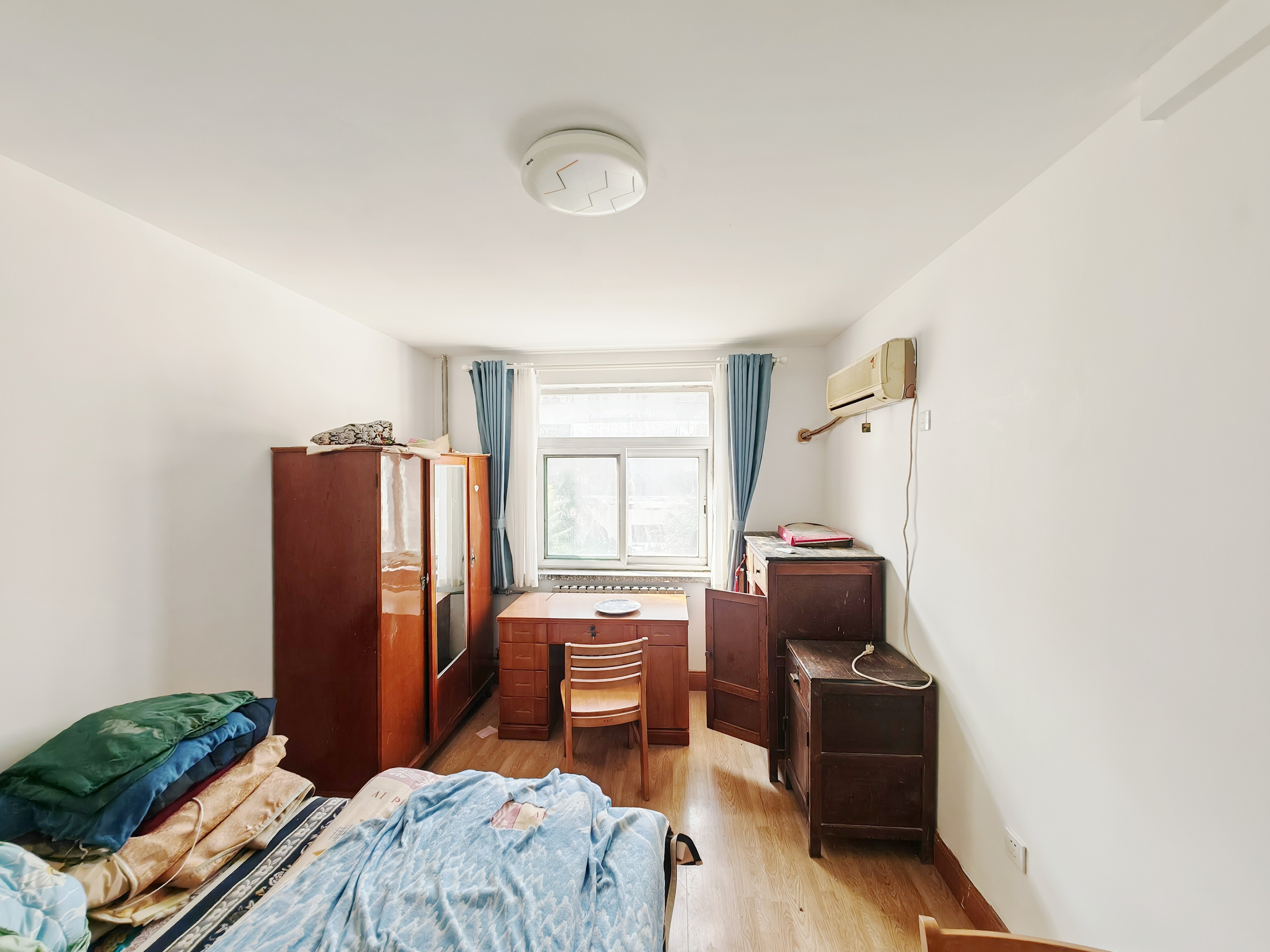 山东建筑工程学院第五宿舍