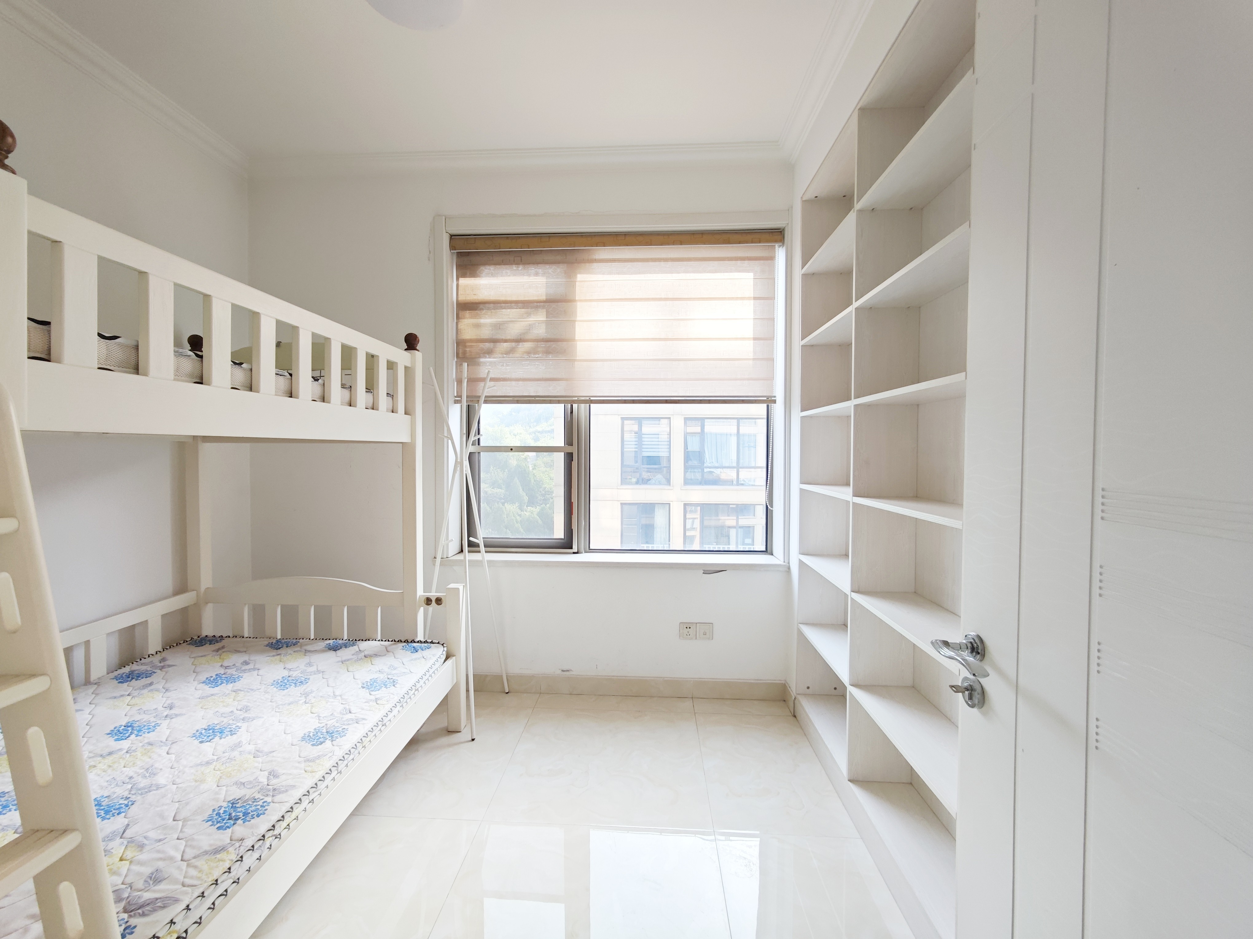 海尔绿城全运村锦兰园