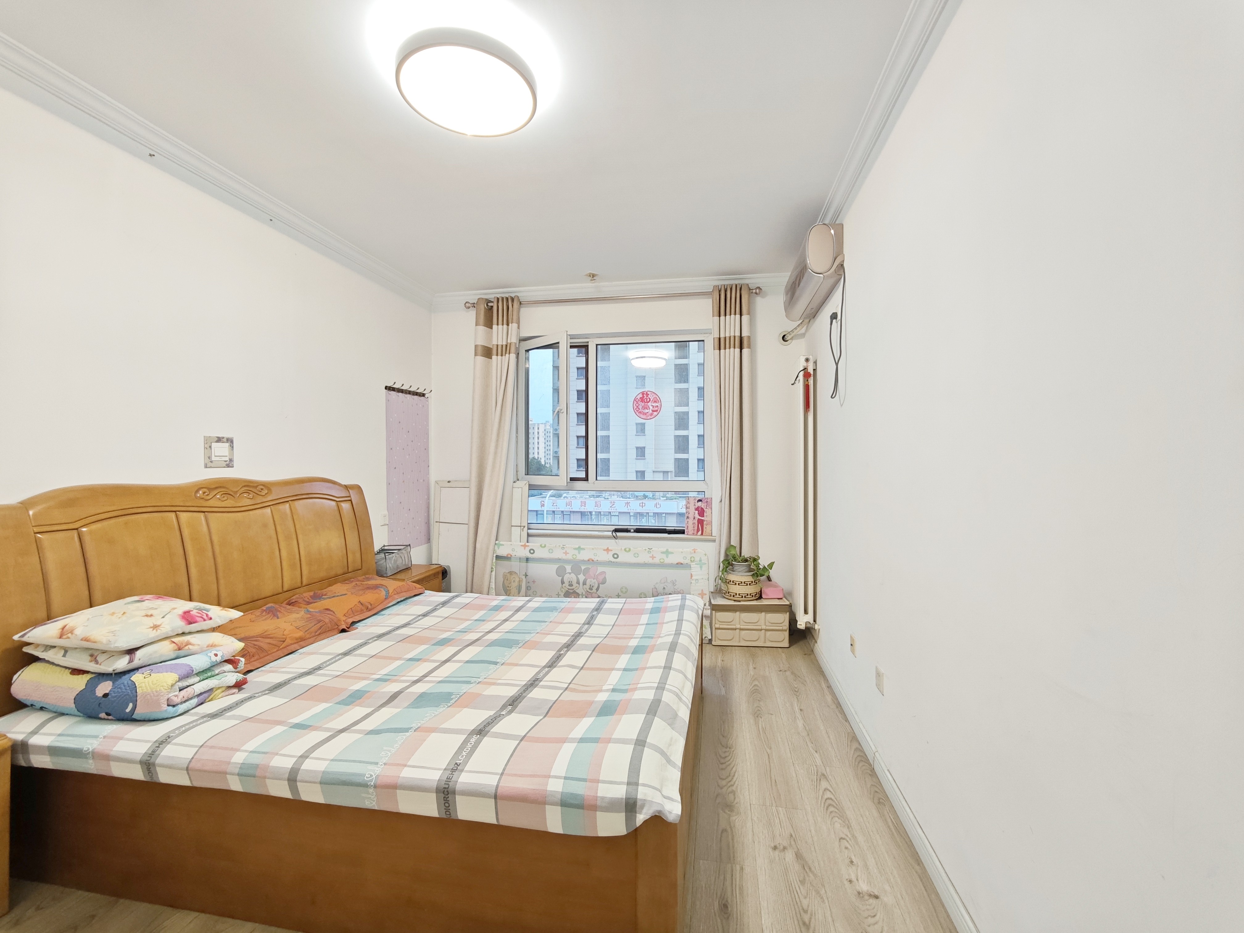 绿地新里香榭丽公馆