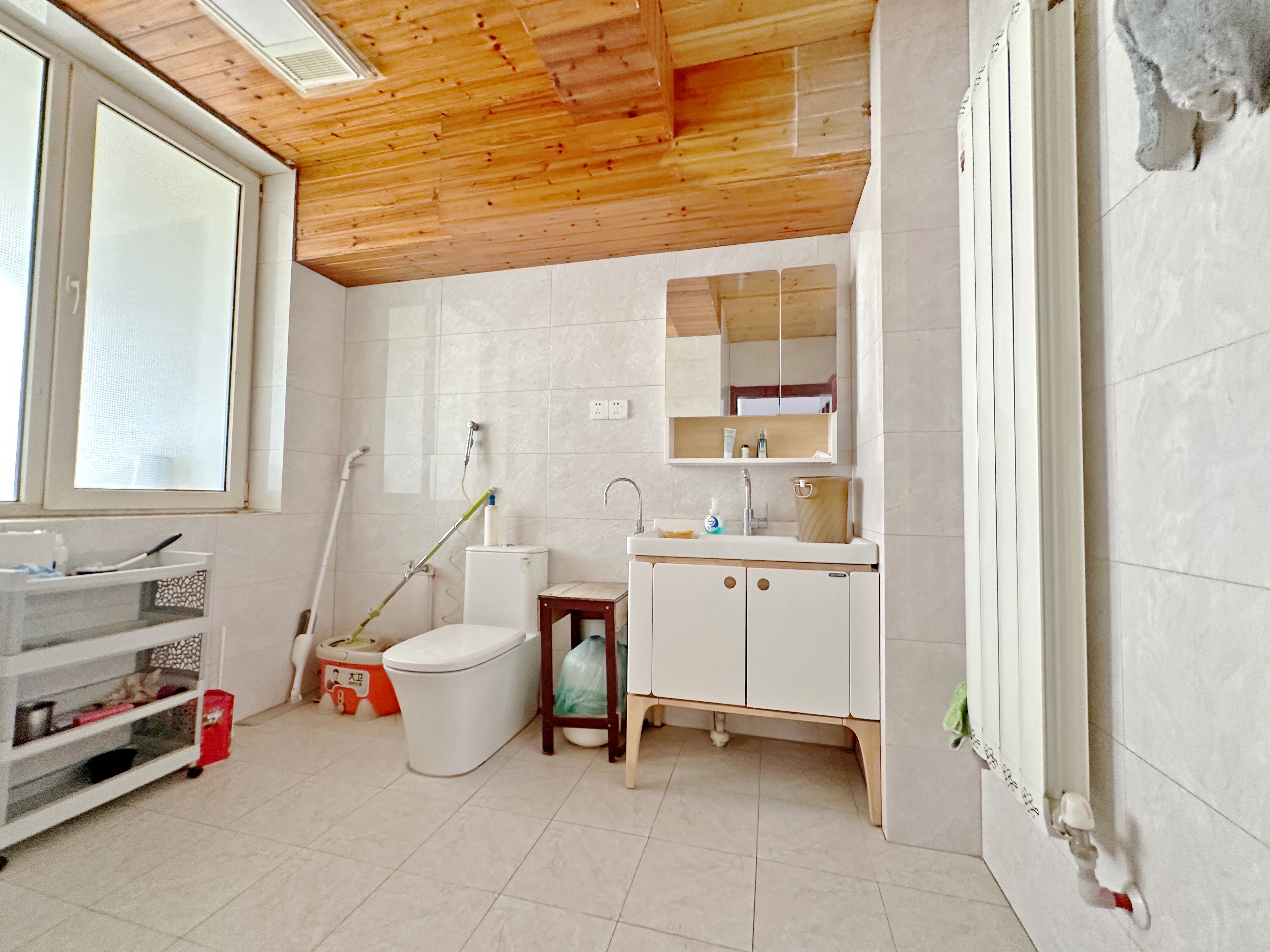 卧龙花园龙昌苑(四区)