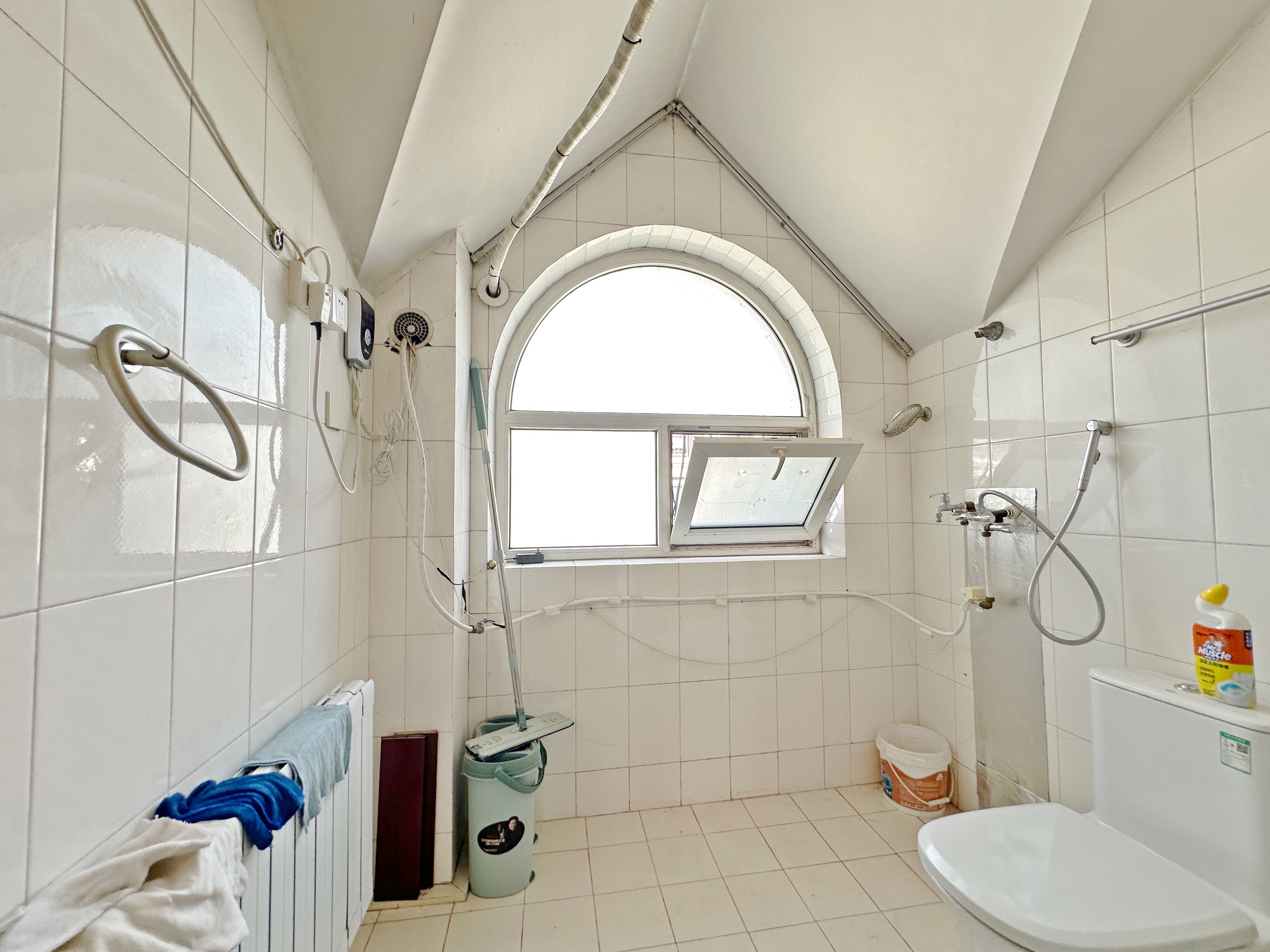 卧龙花园龙昌苑(四区)