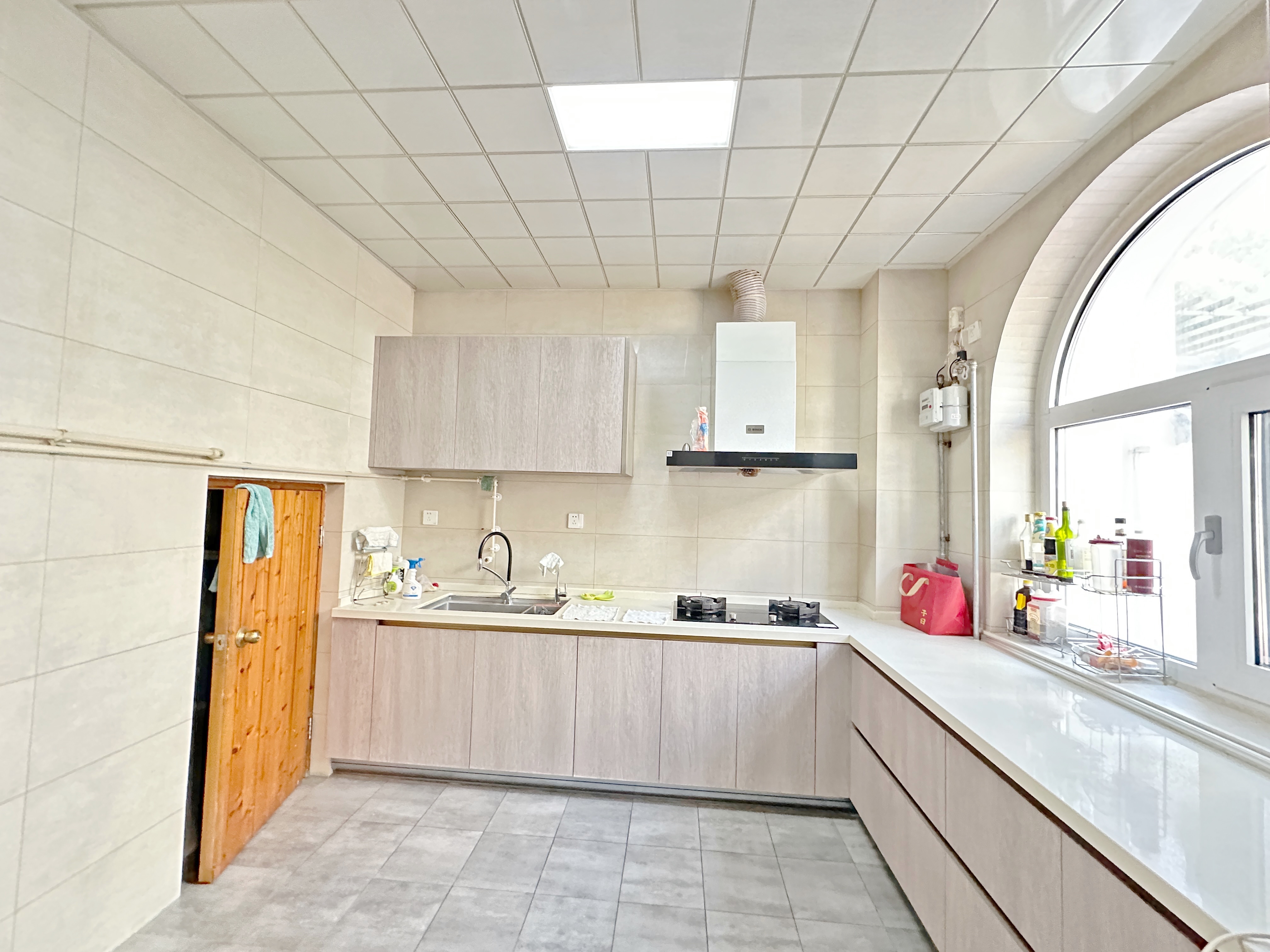 卧龙花园龙昌苑(四区)