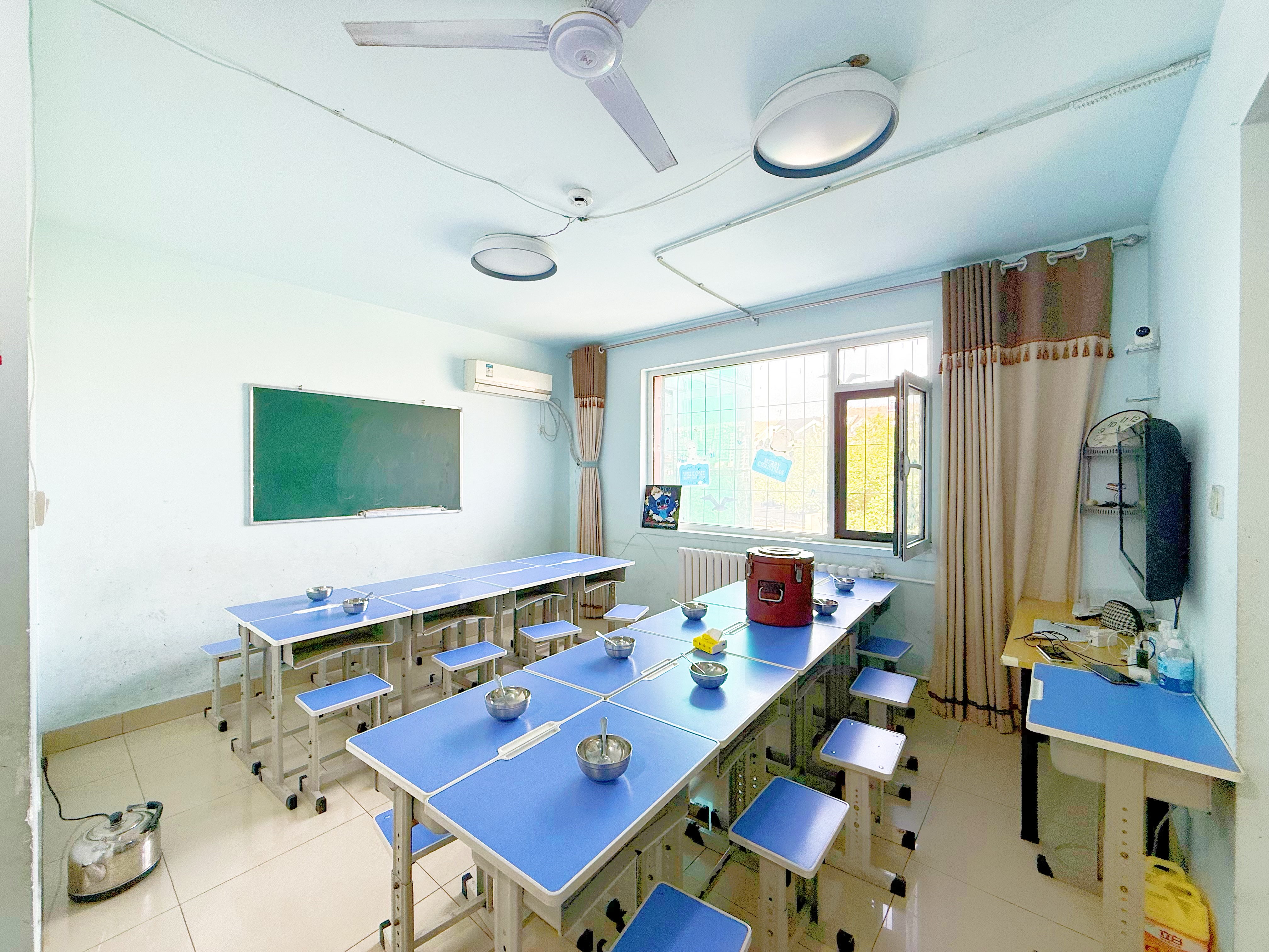 卧龙花园龙和苑