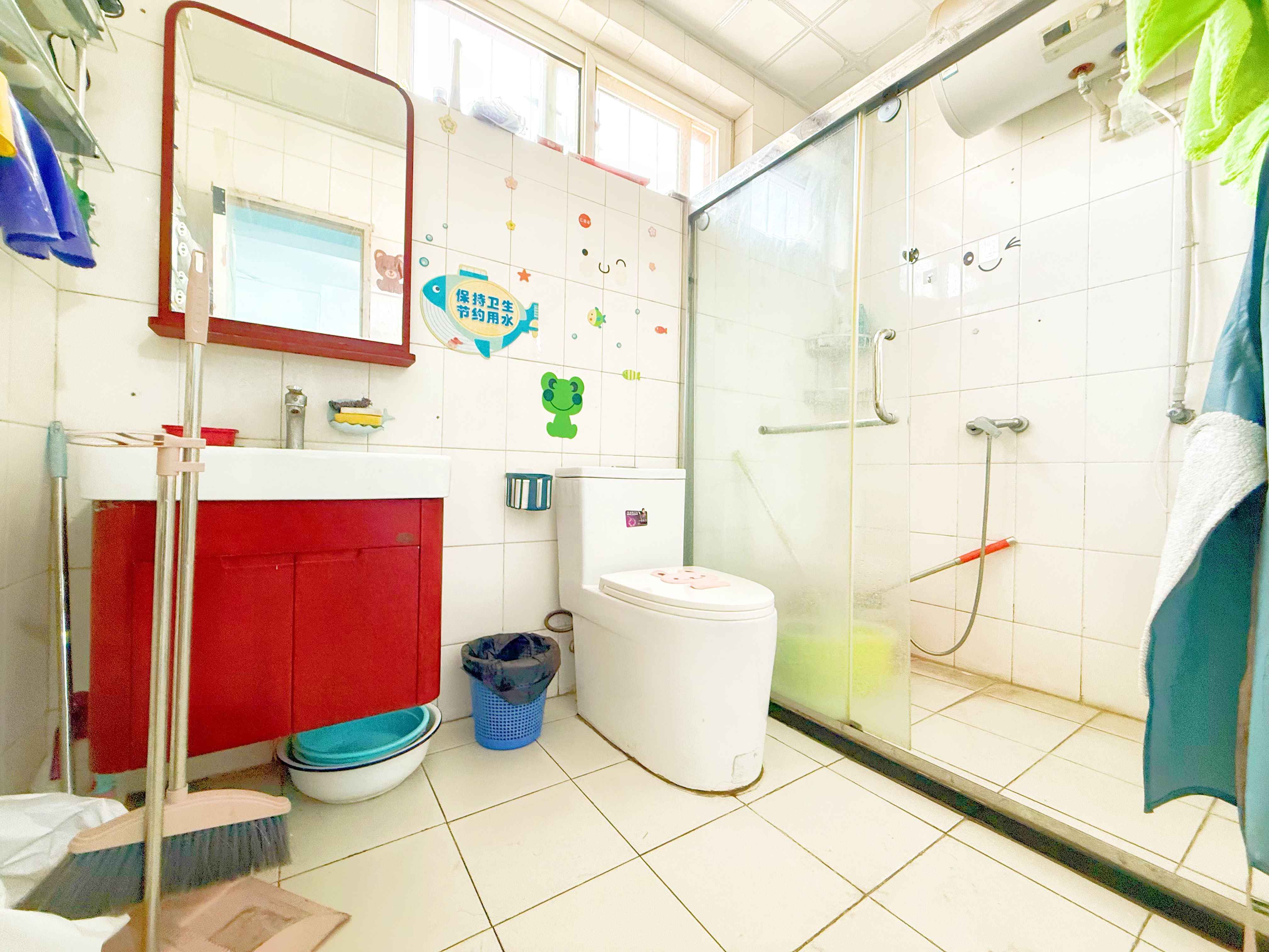 卧龙花园龙和苑