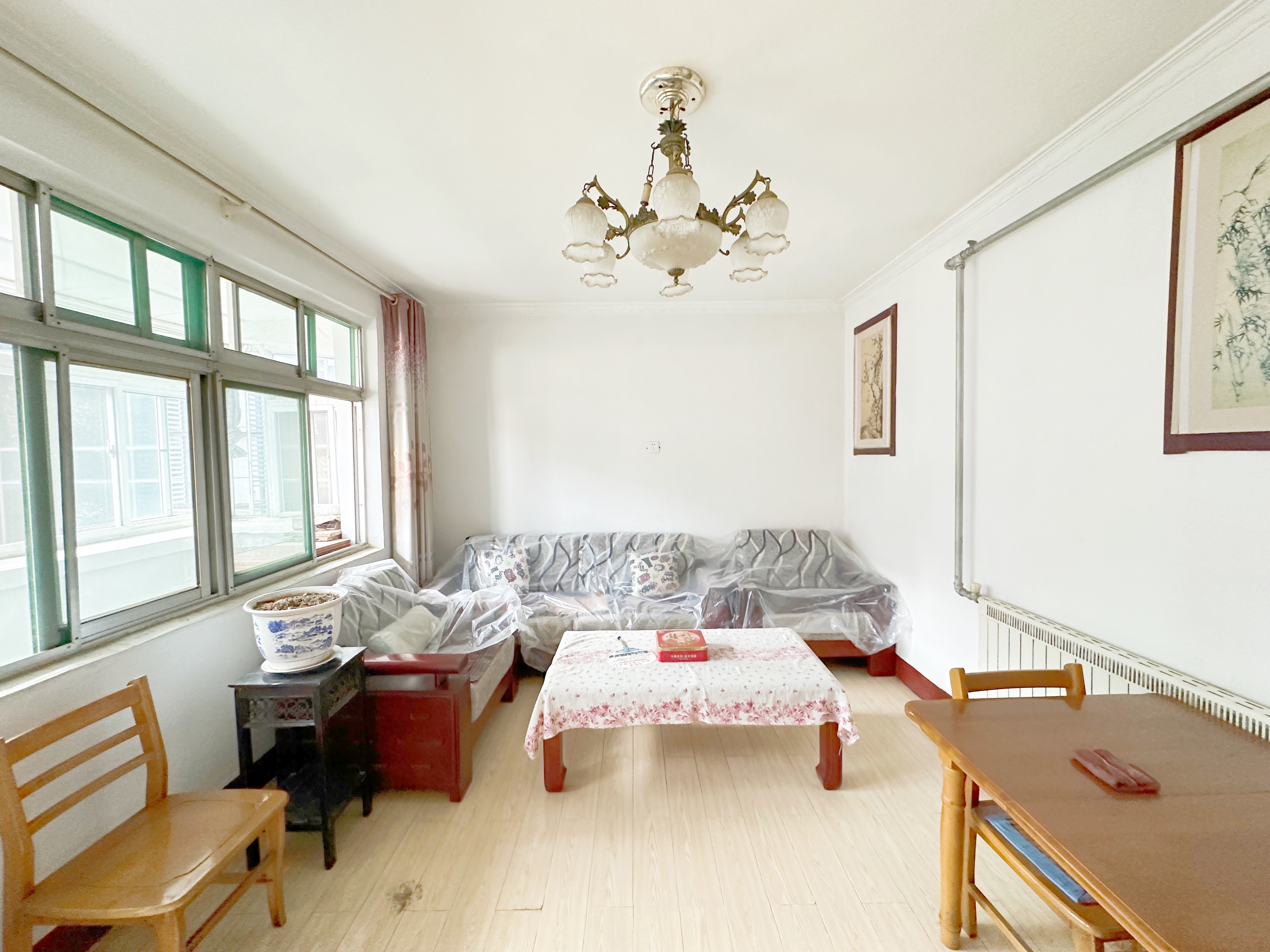 凤凰山路25号院