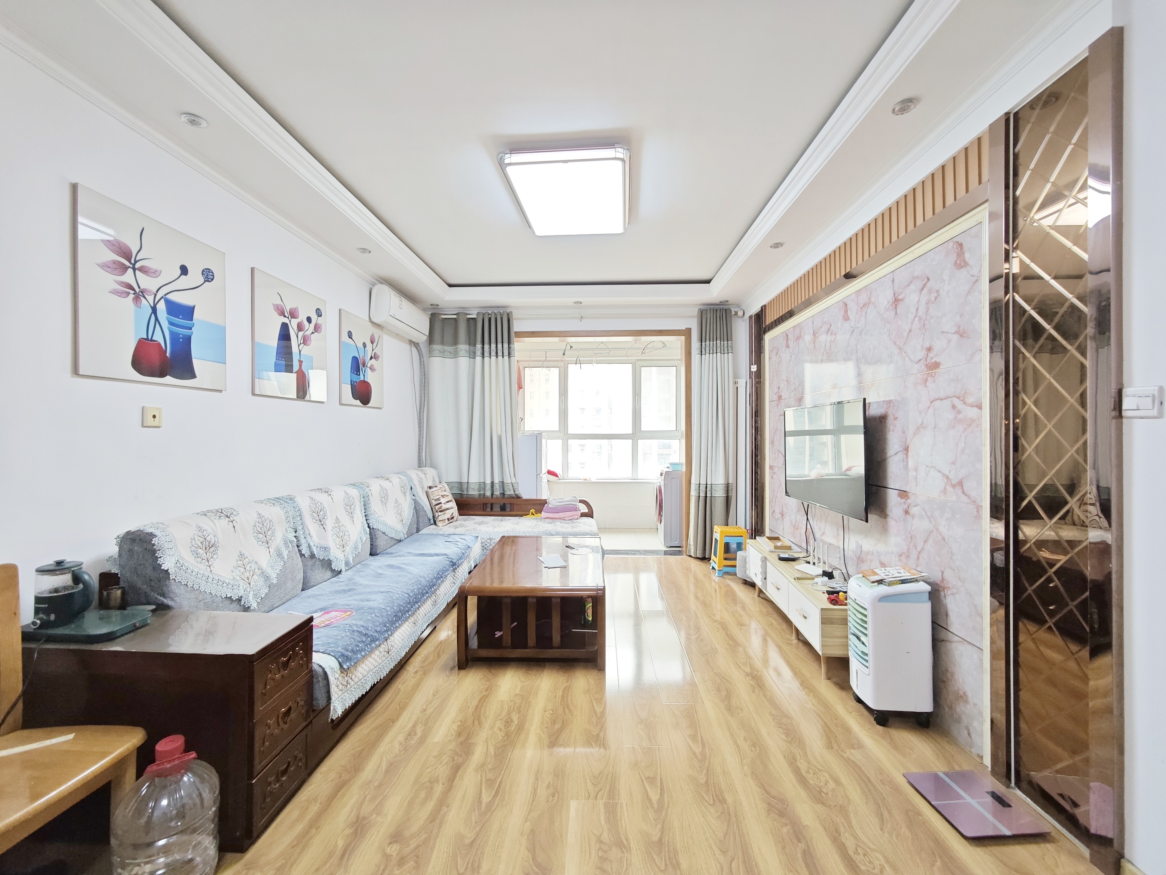  绿地新里香榭丽公馆 南北