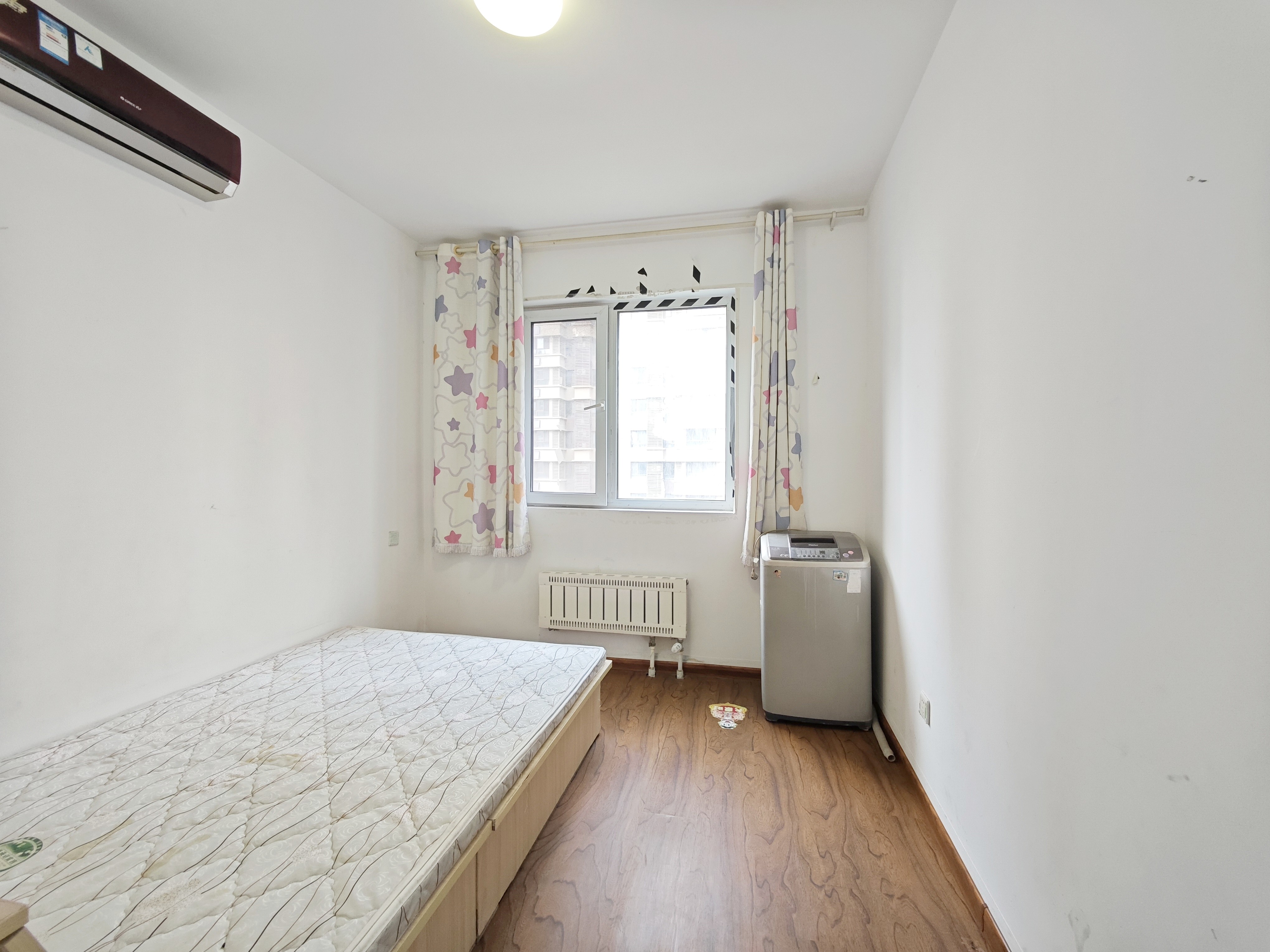 绿地新里香榭丽公馆