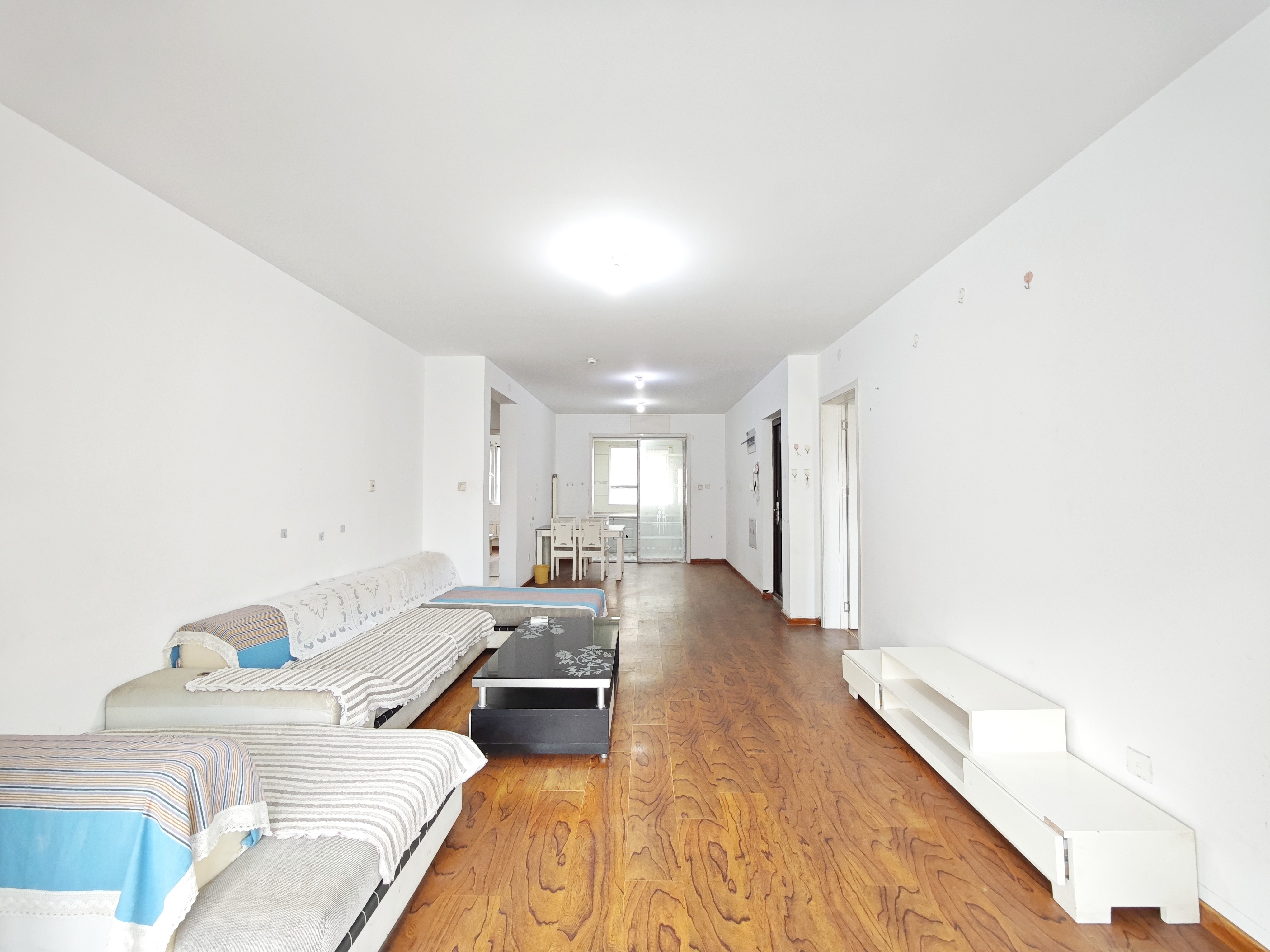 绿地新里香榭丽公馆