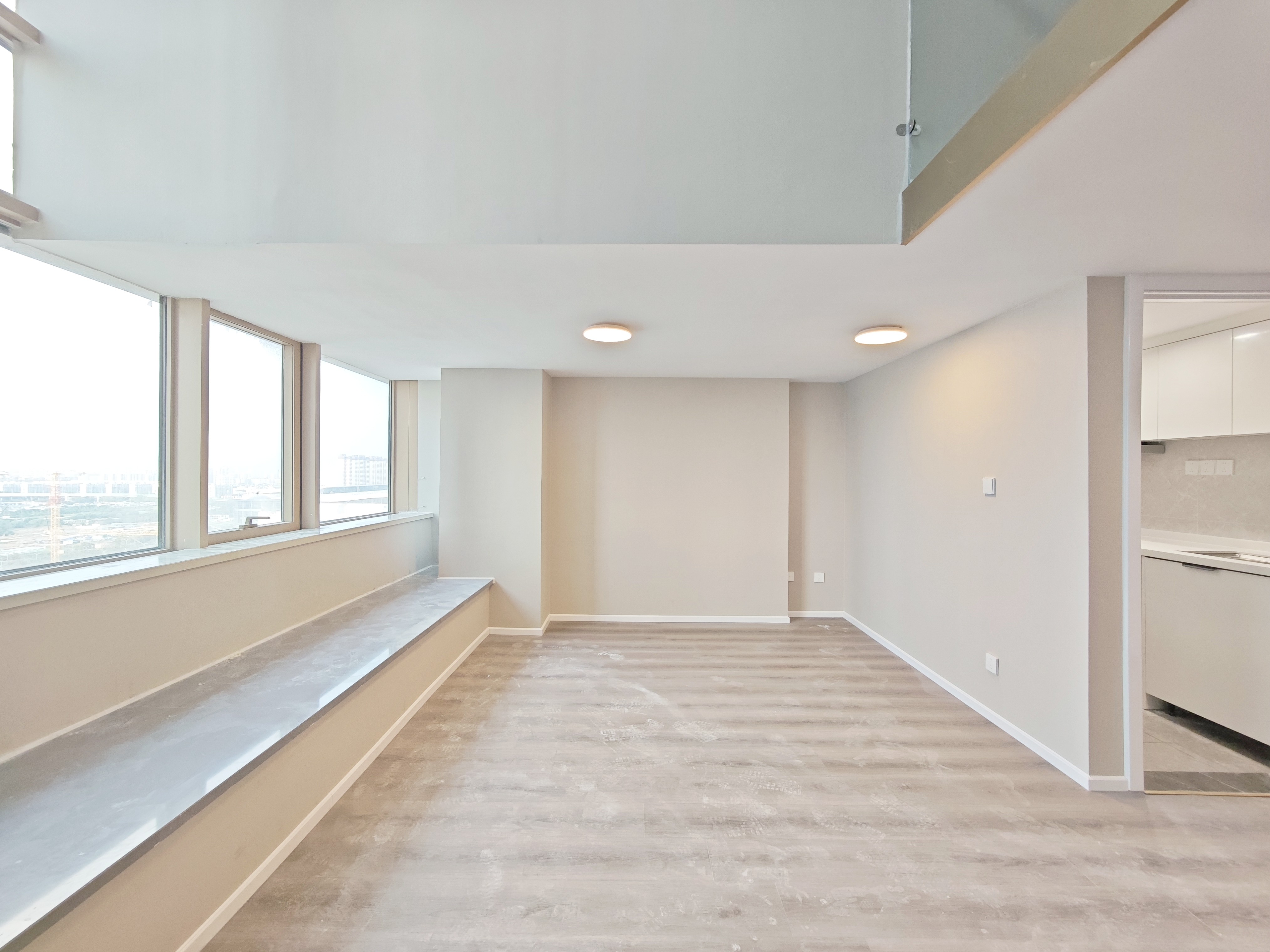  远大购物广场 北