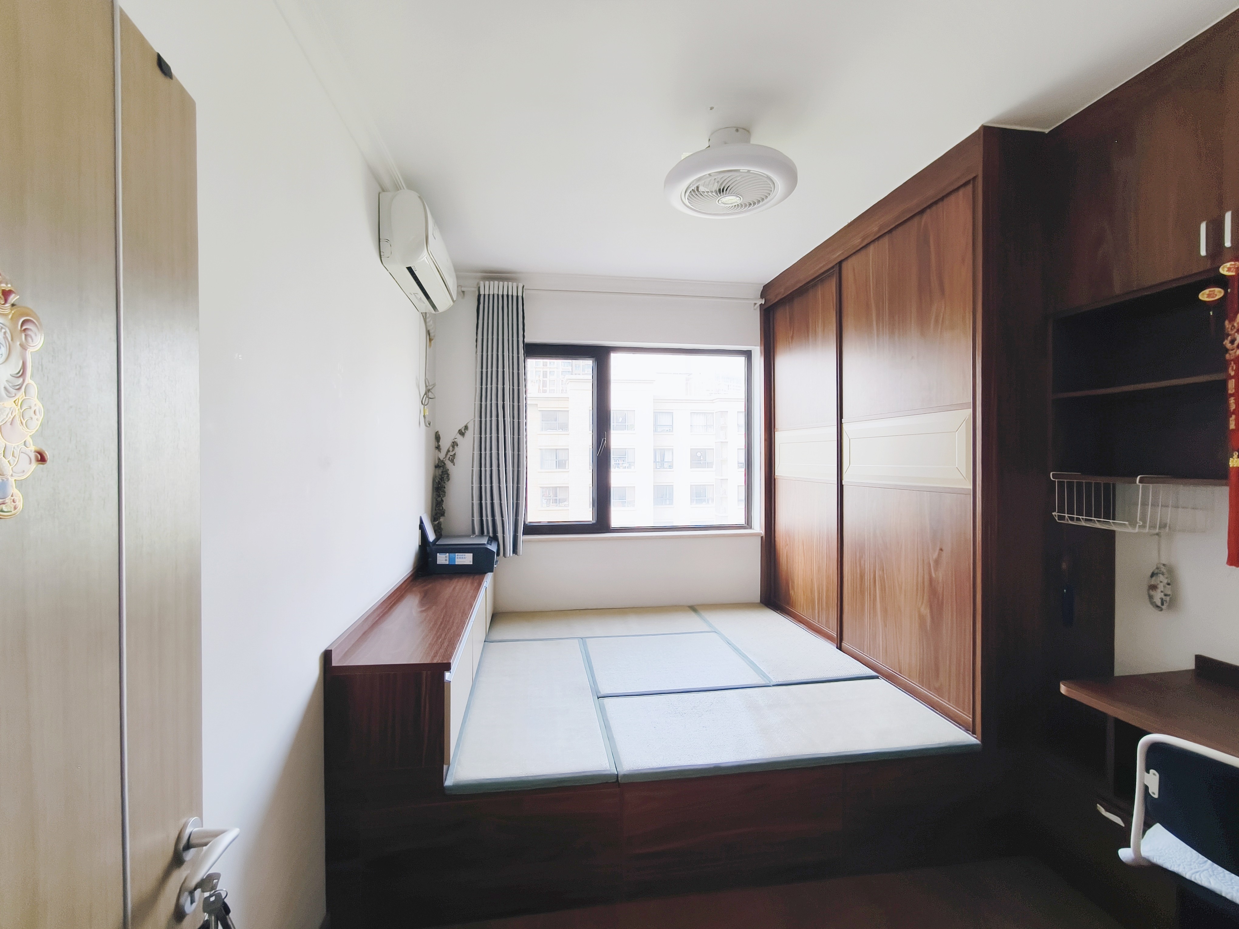 银丰唐郡荷花园