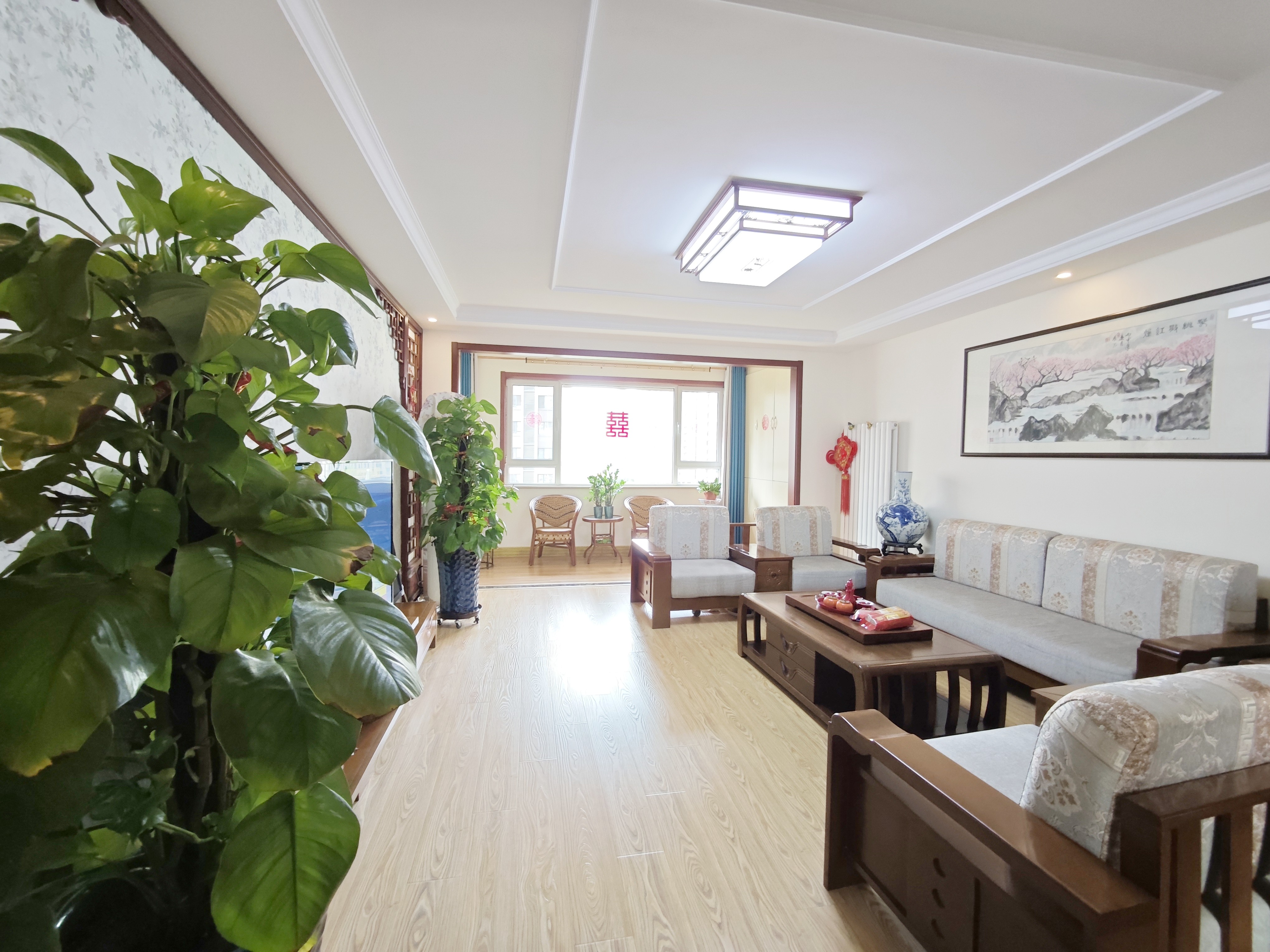 东城逸家逸贤园