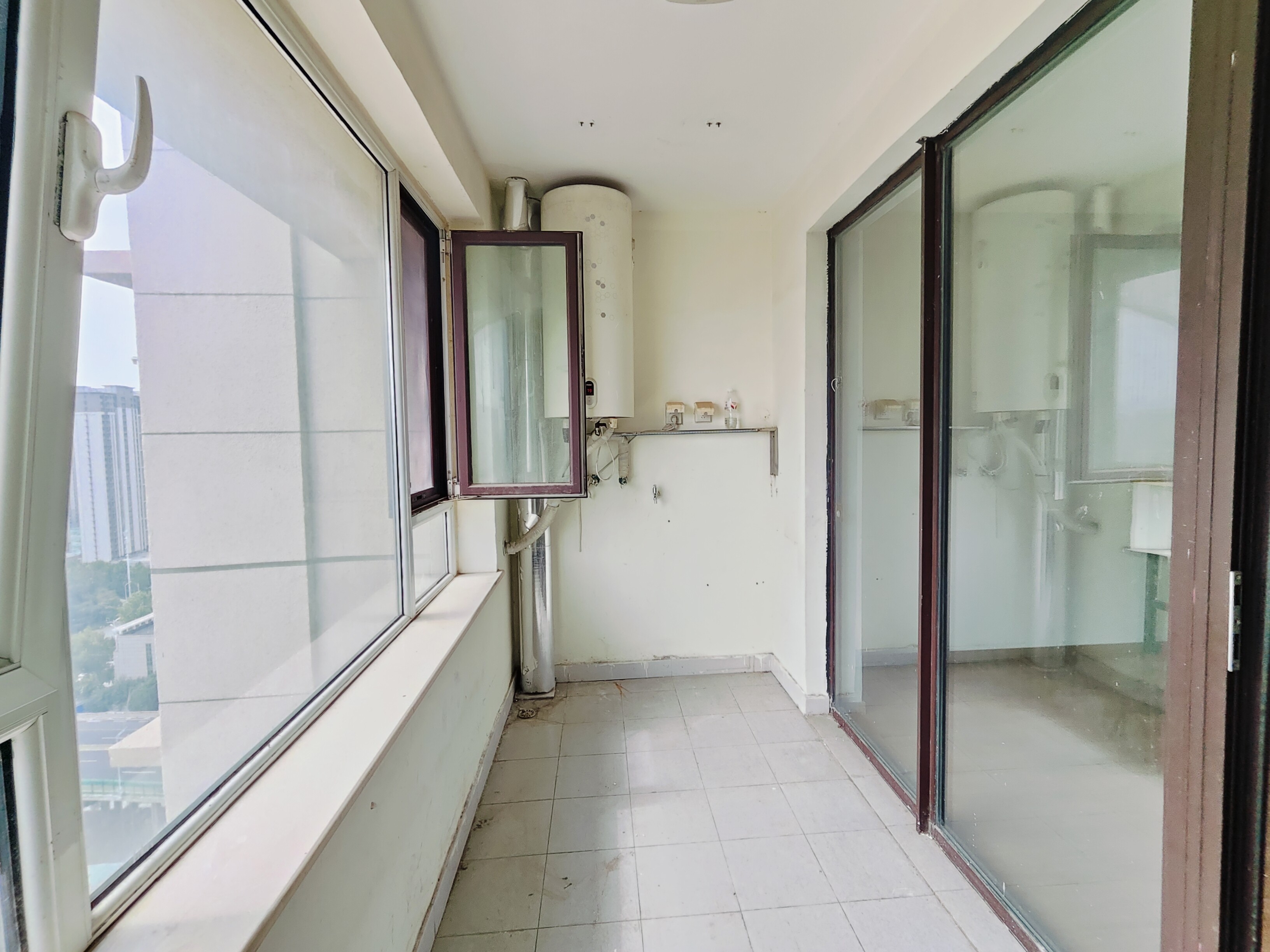 海尔云世界滟澜公馆花园