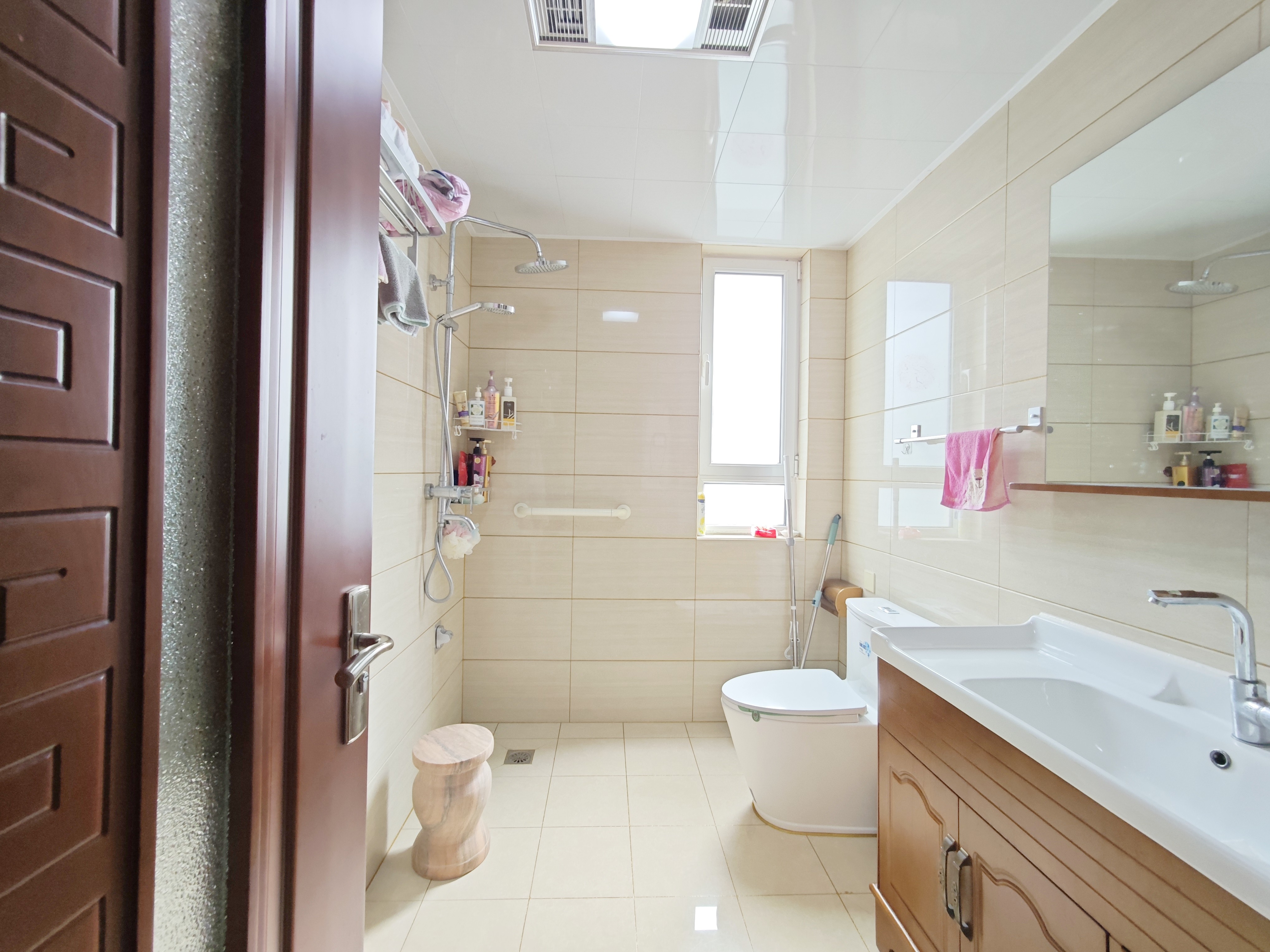 东城逸家逸贤园