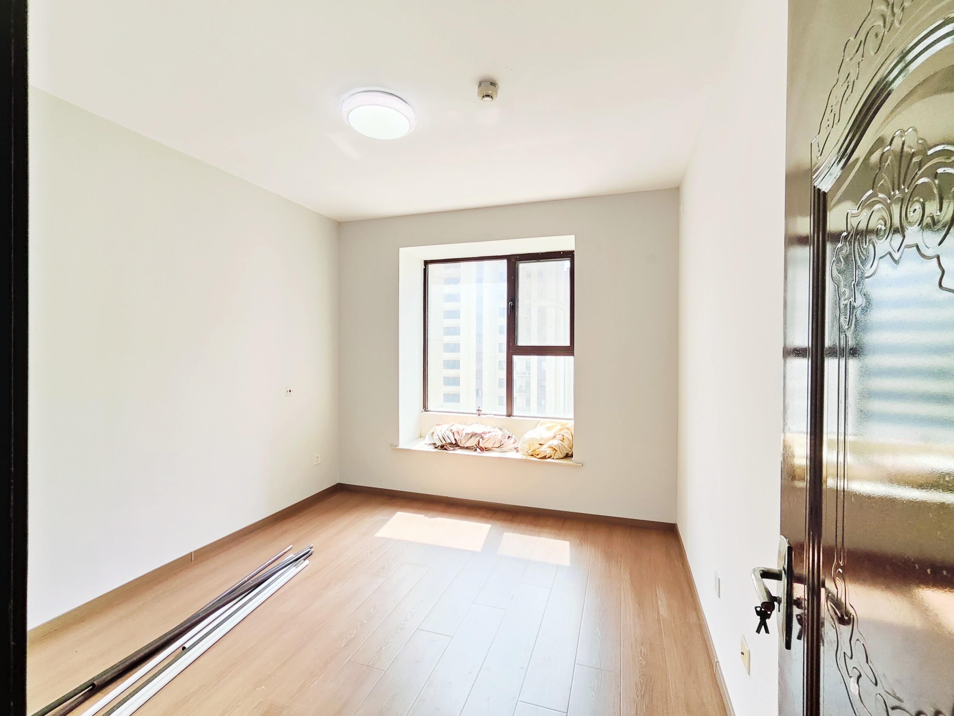 海尔云世界滟澜公馆花园