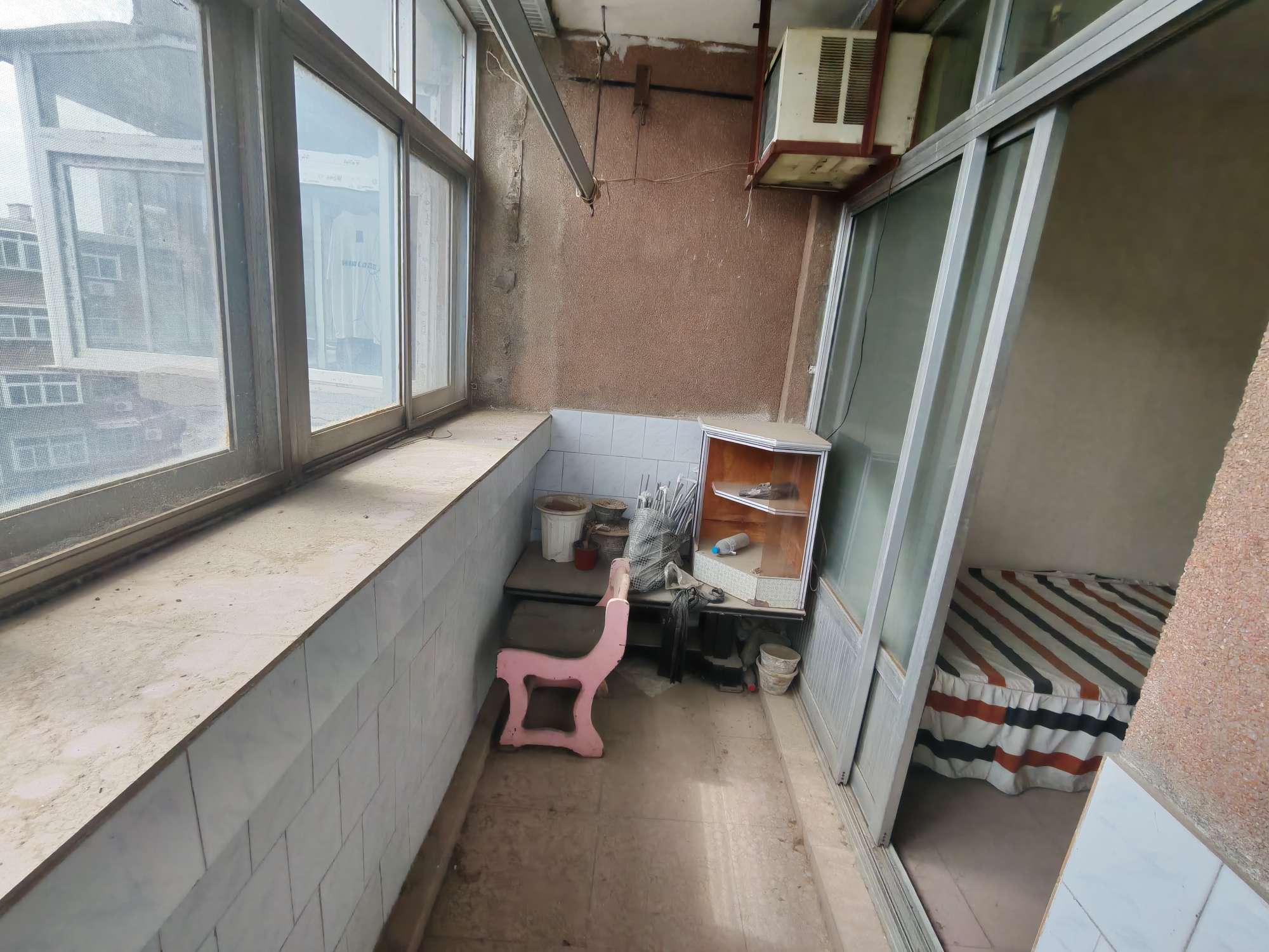 黄岗东路单位宿舍