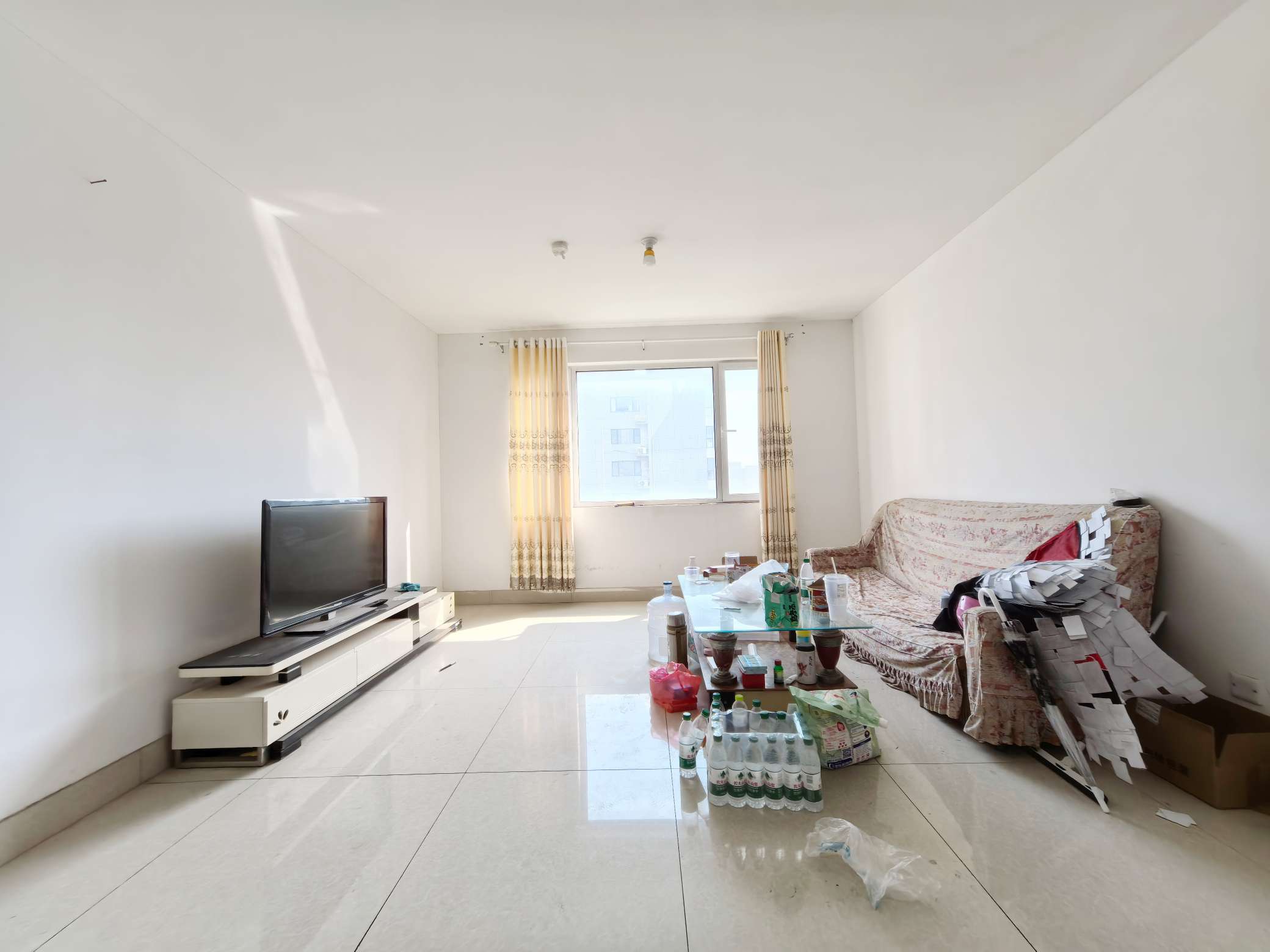  肆中对面！户型方正，电梯洋房!宋车位配套房！