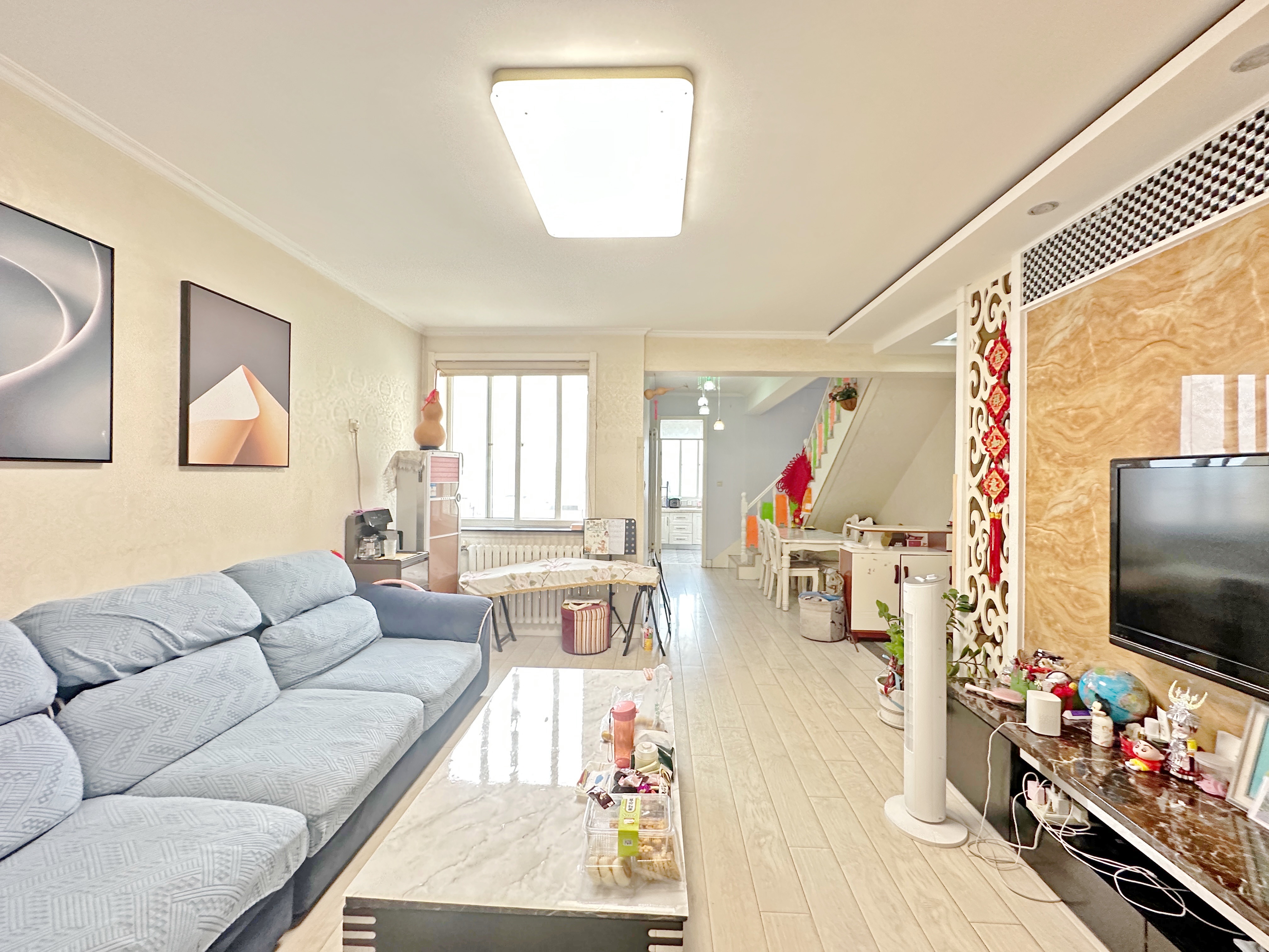 卧龙花园龙和苑