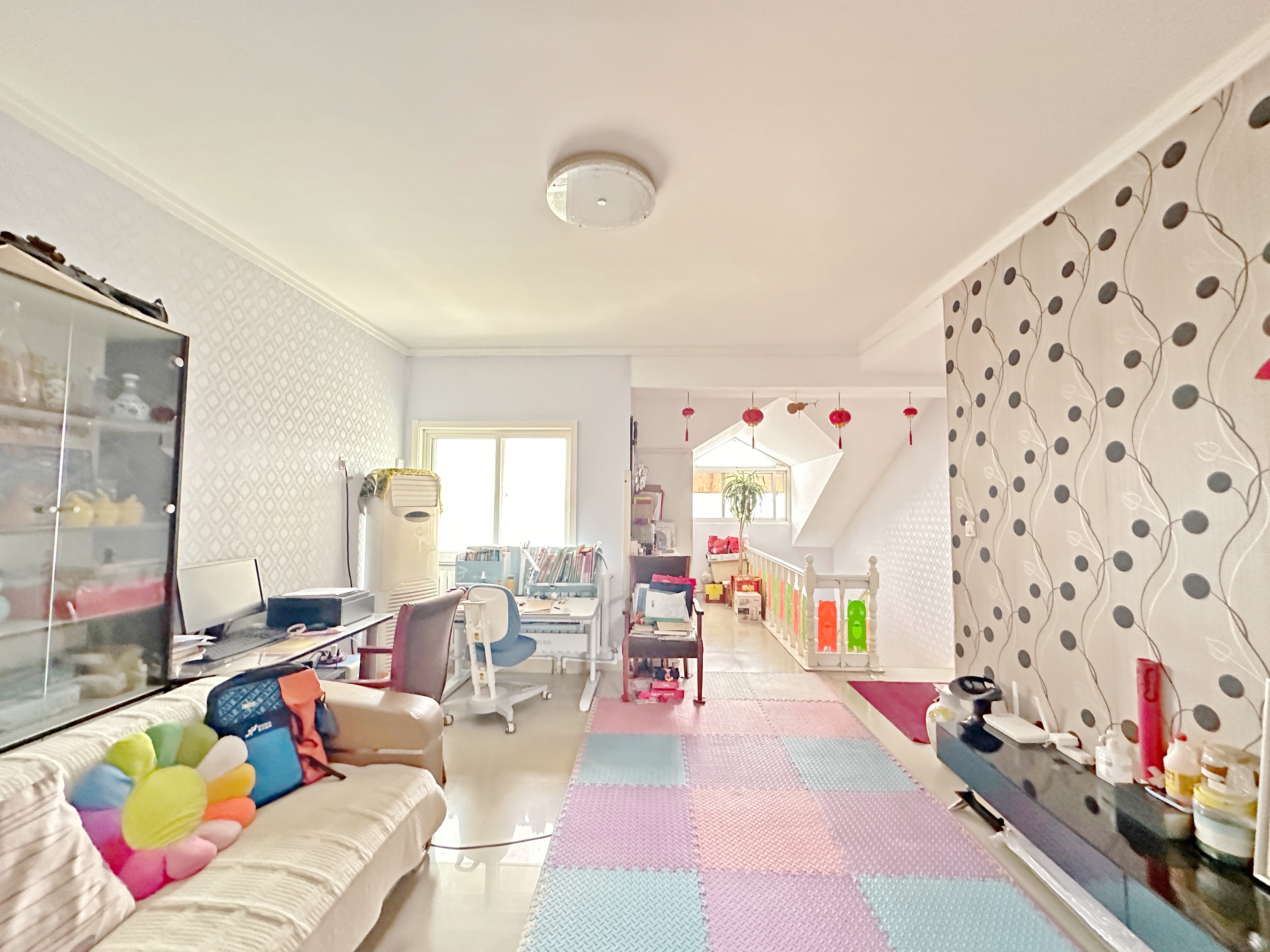 卧龙花园龙和苑