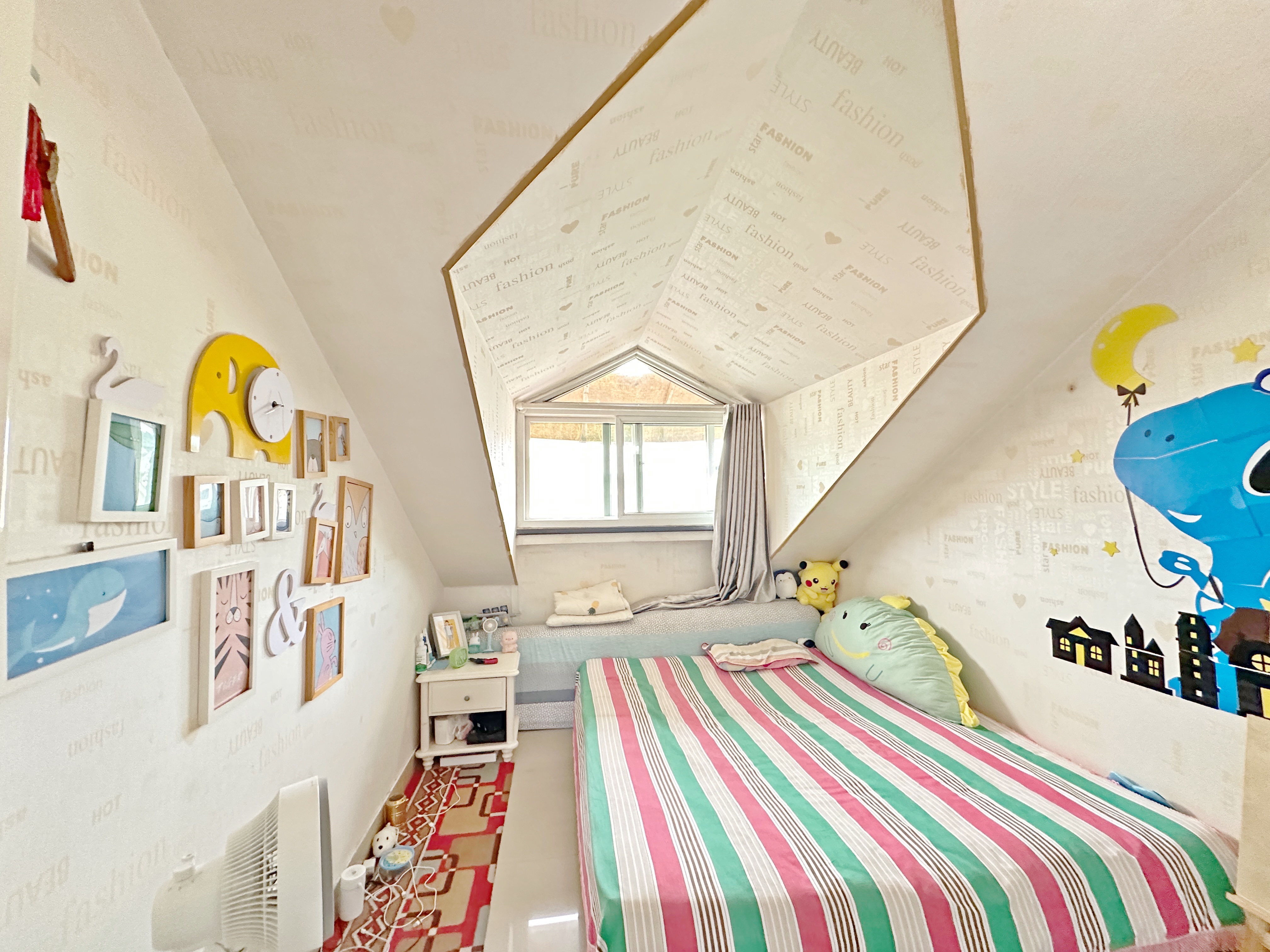 卧龙花园龙和苑