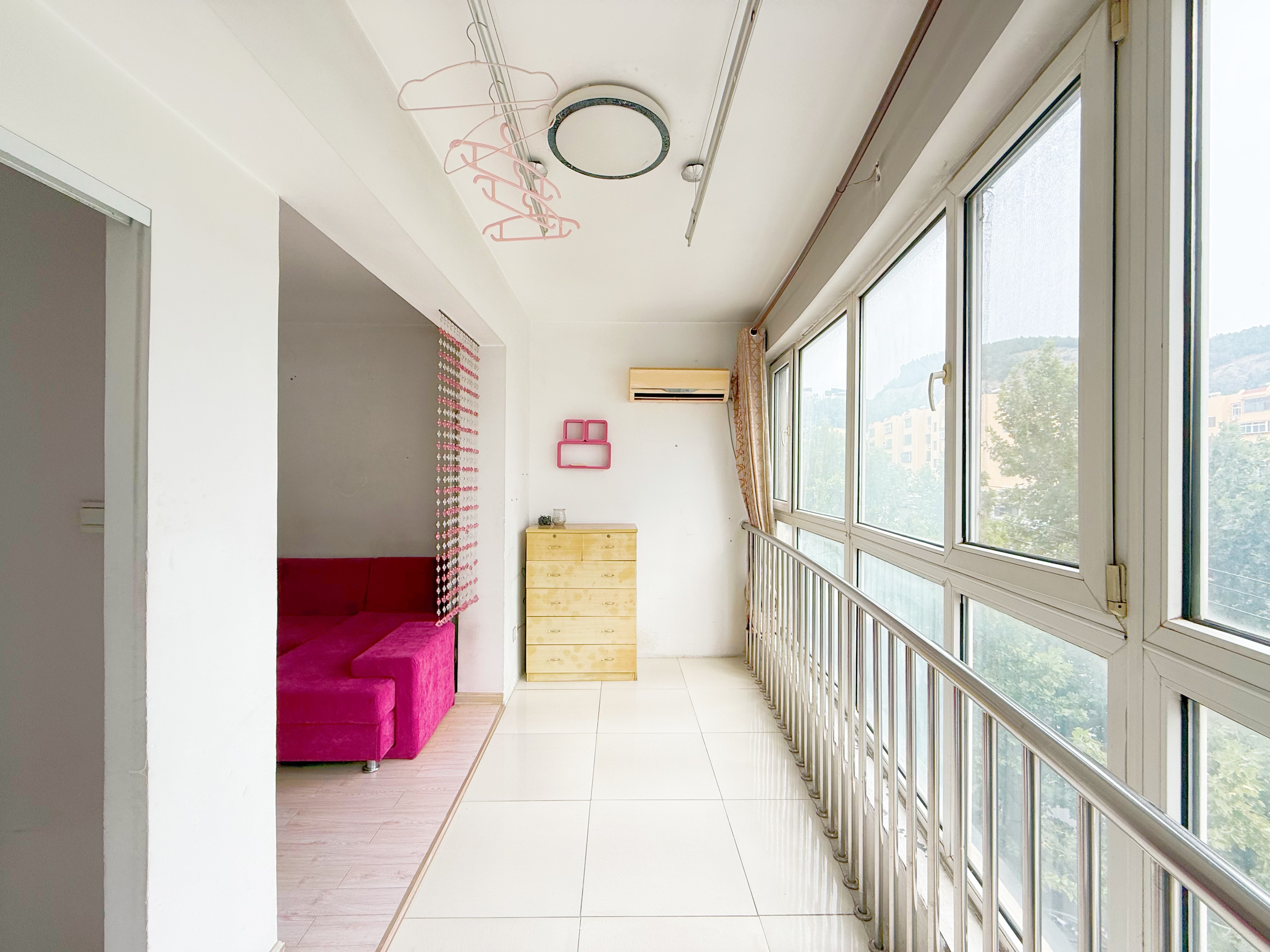 卧龙花园龙泰苑