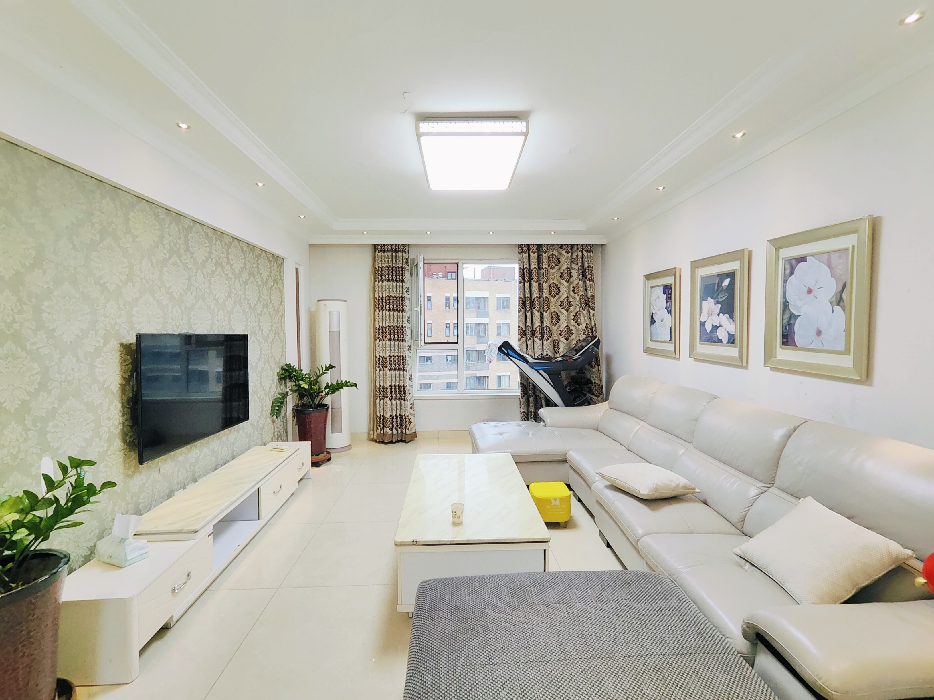  重汽翡翠清河 南北