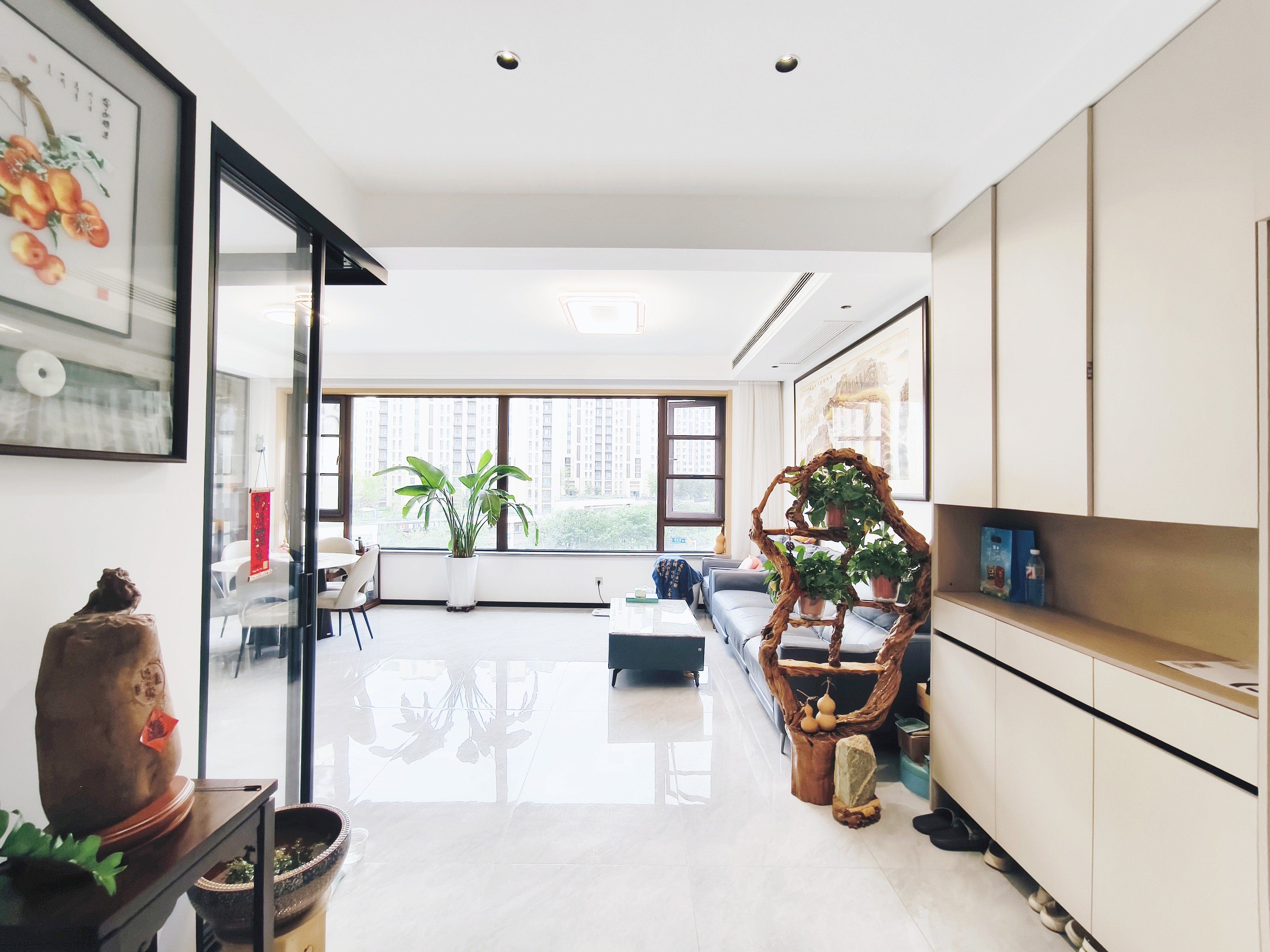  万科翡翠山语 南北