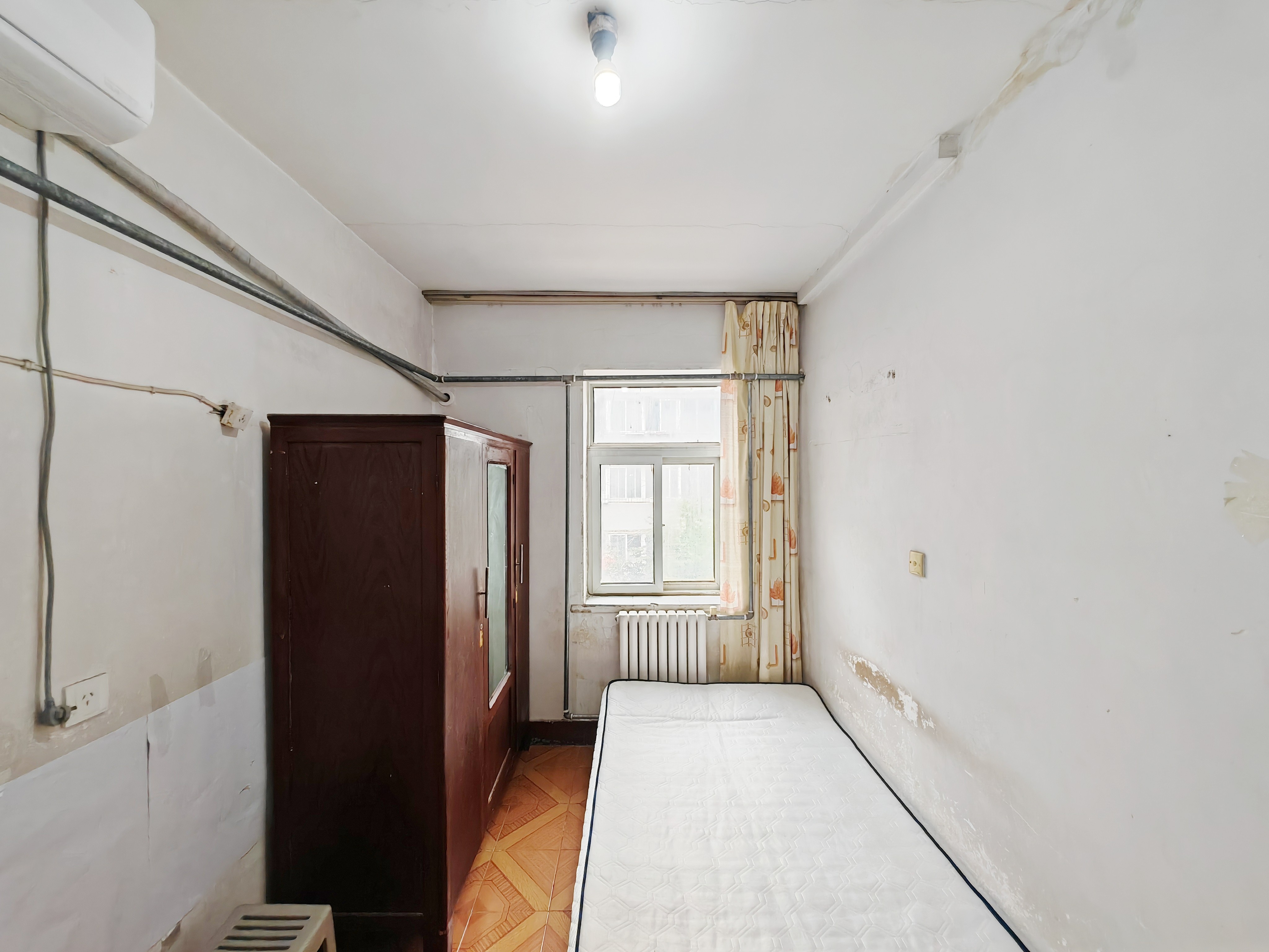  吉美乐宿舍 南北