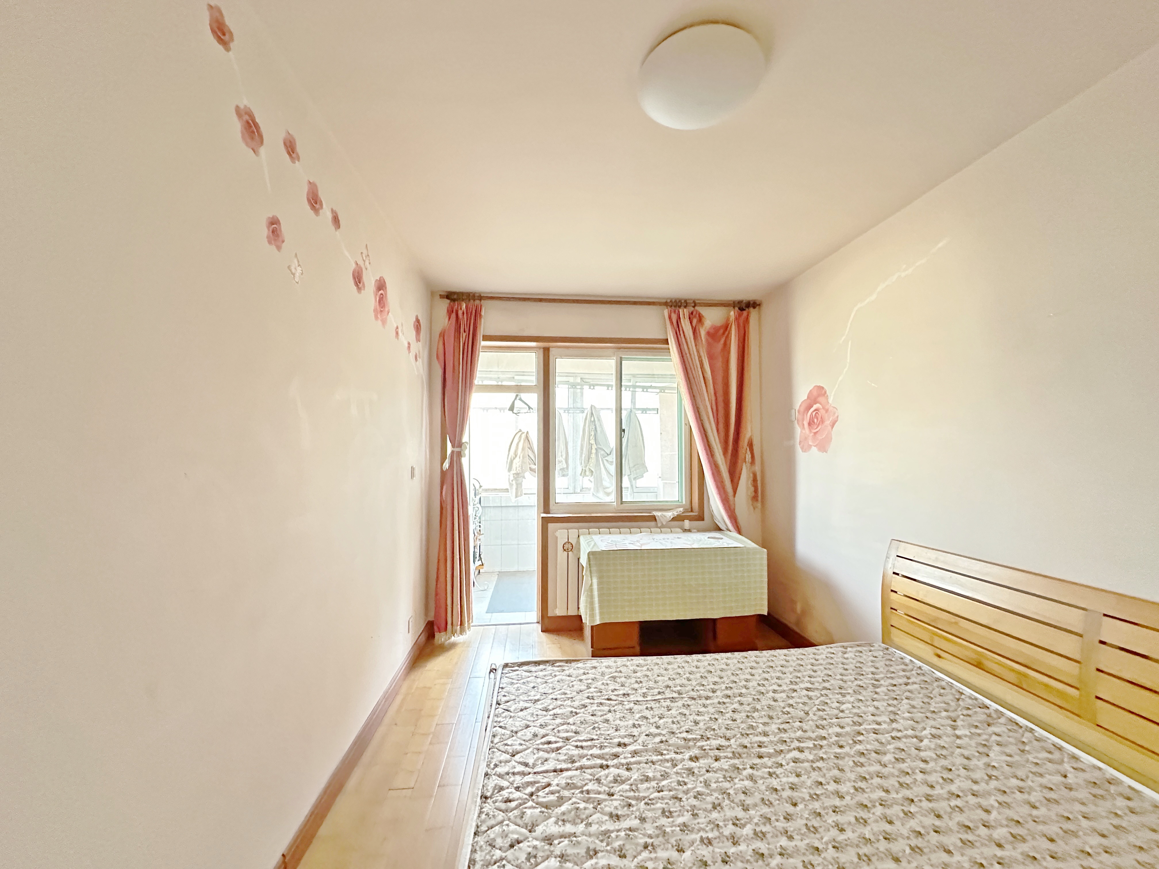 卧龙花园龙和苑