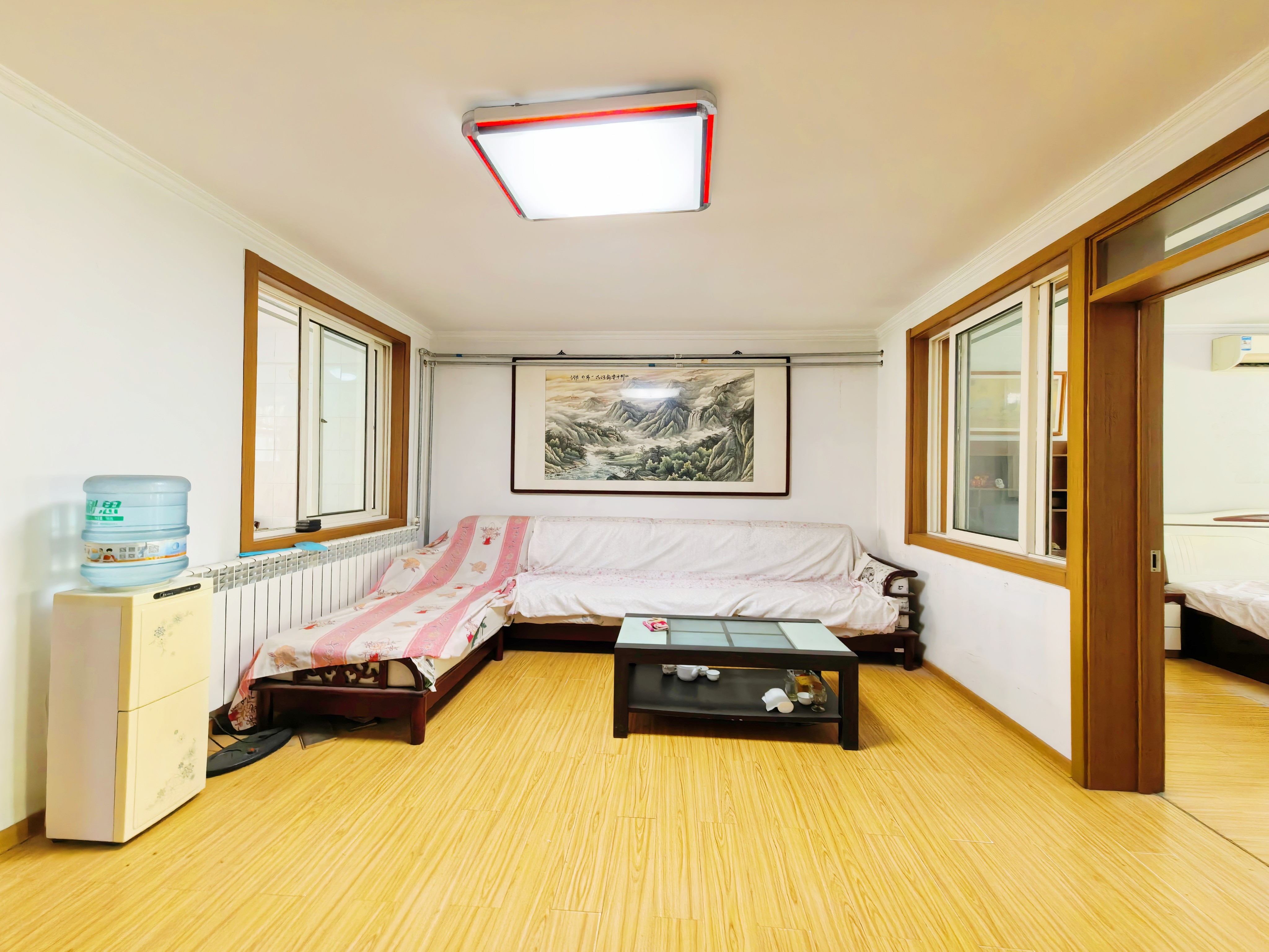 白马山铁路新村