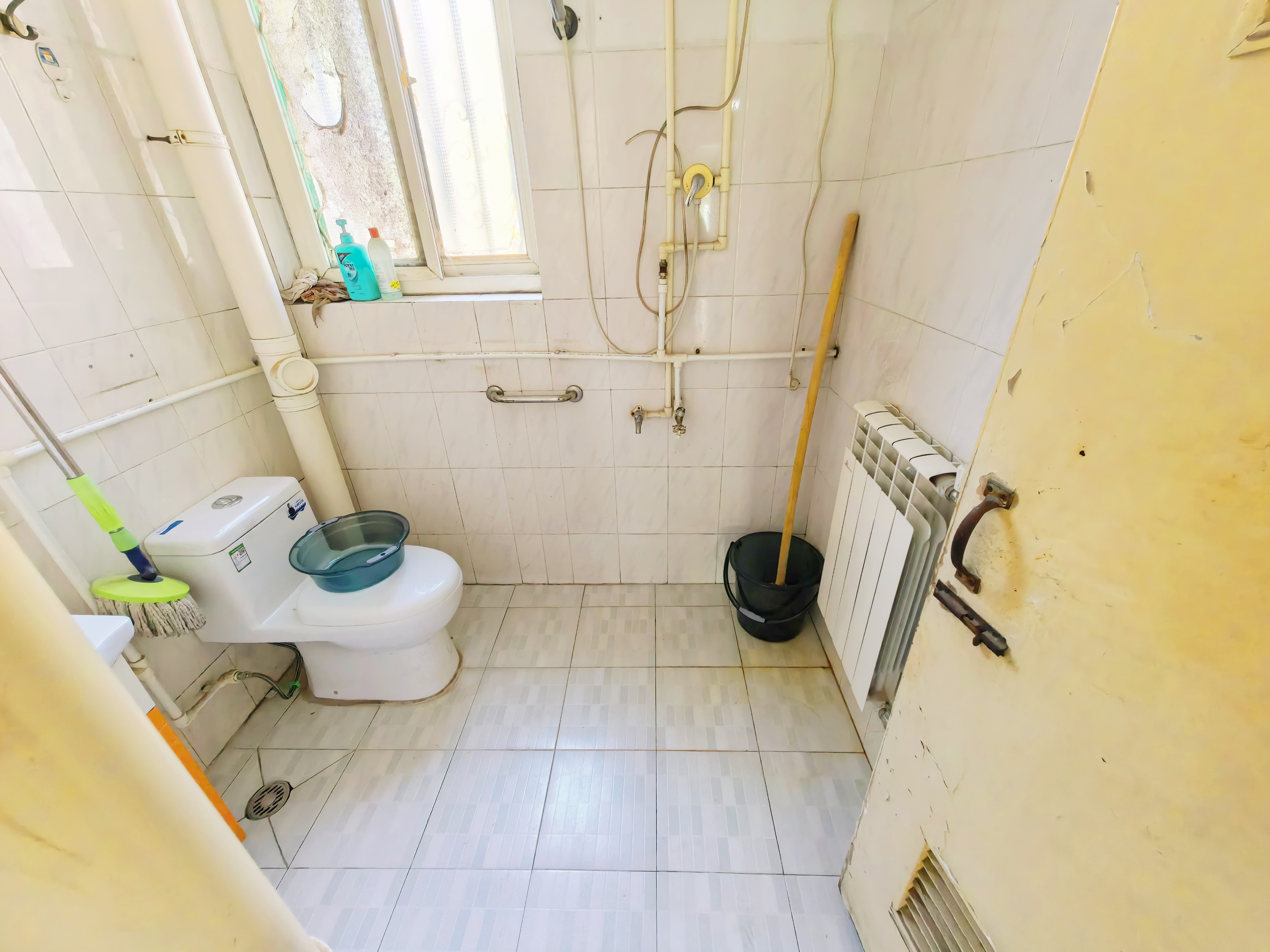 白马山铁路新村