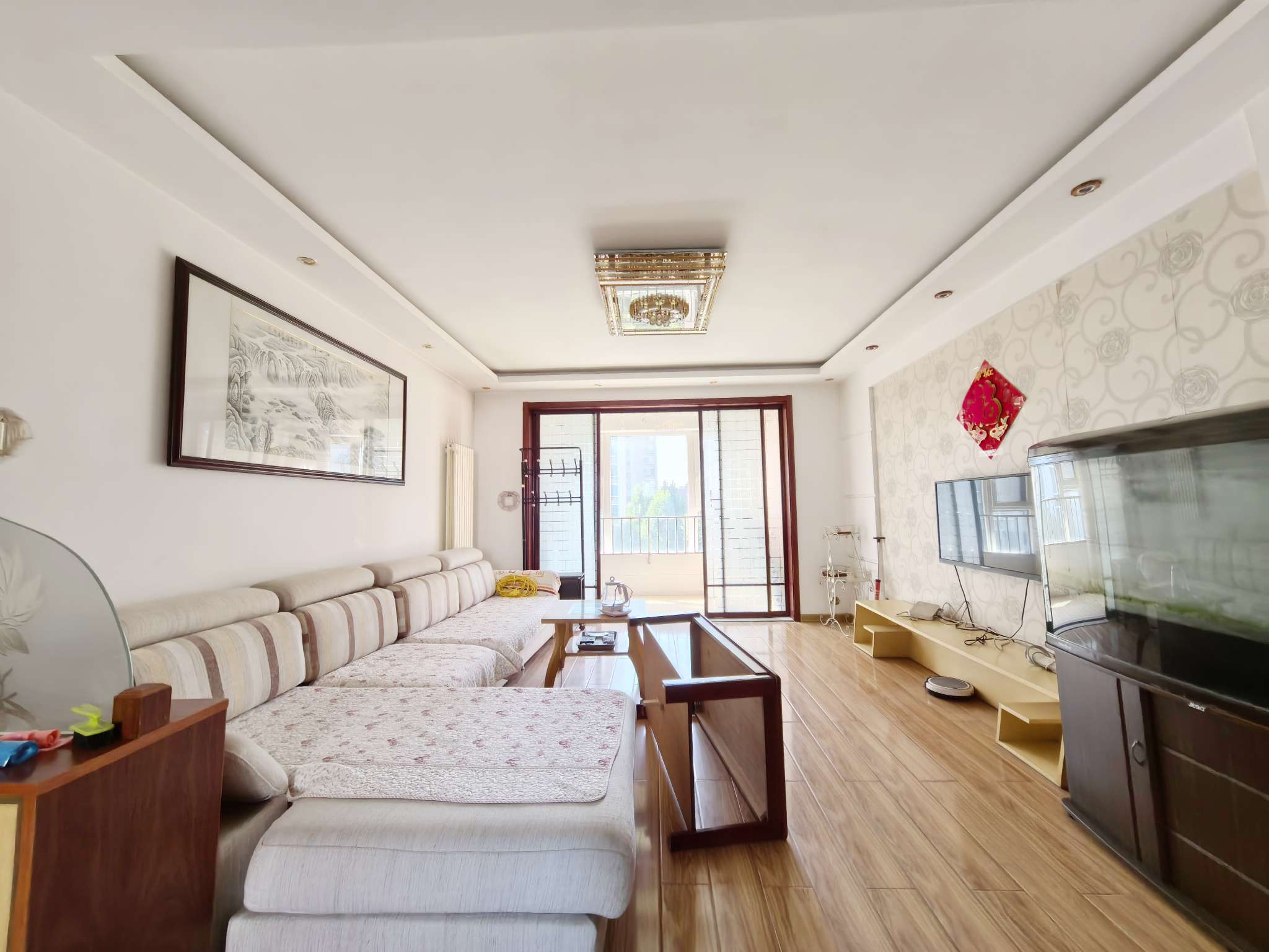  重汽翡翠东郡 南北