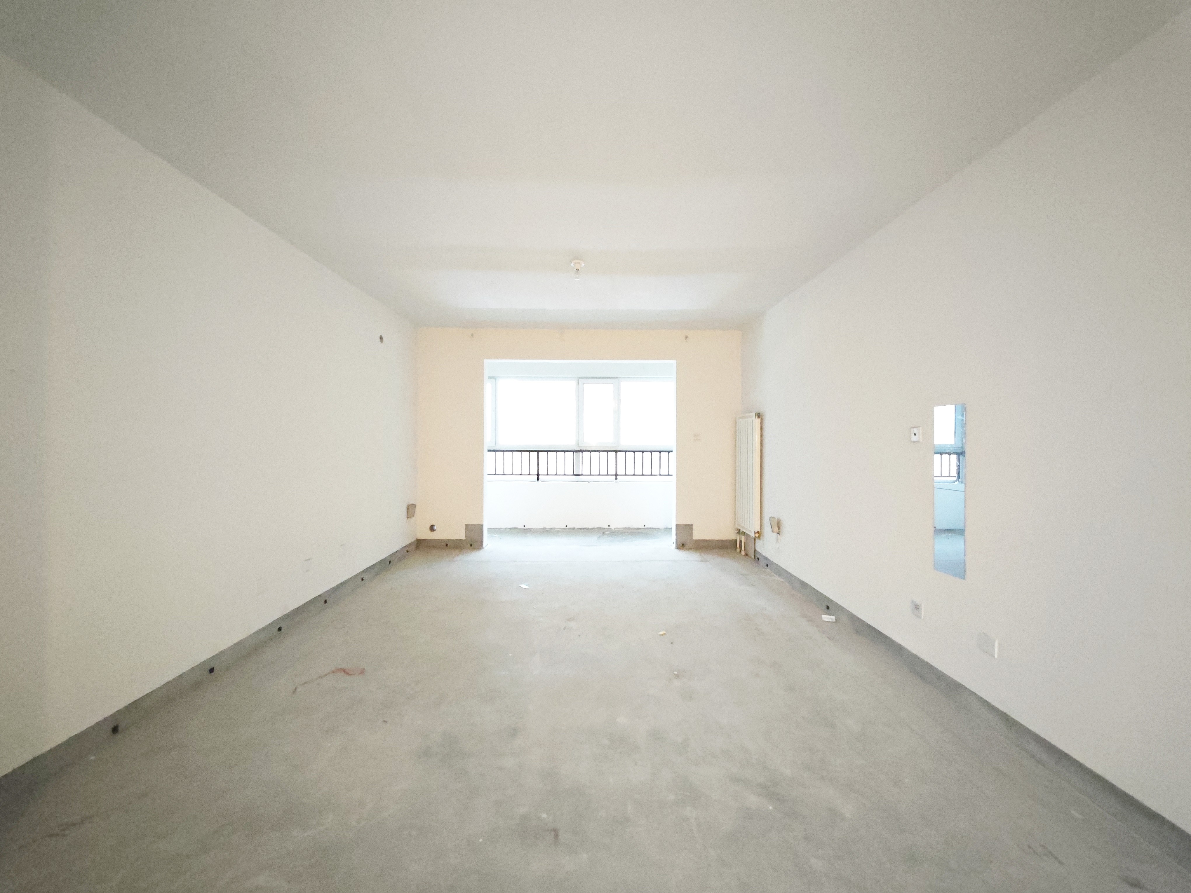 绿地新里香榭丽公馆