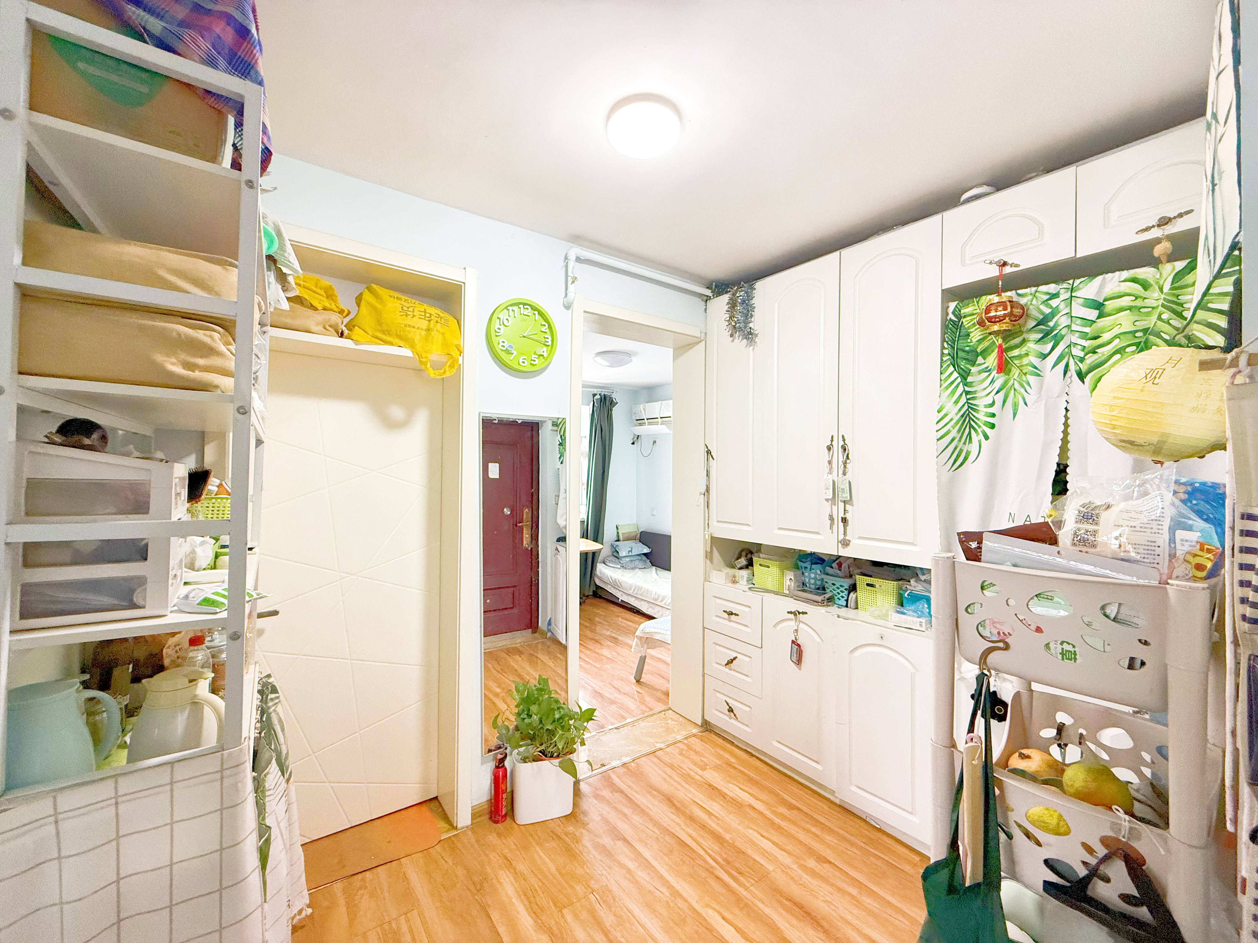  经五路320号 南北